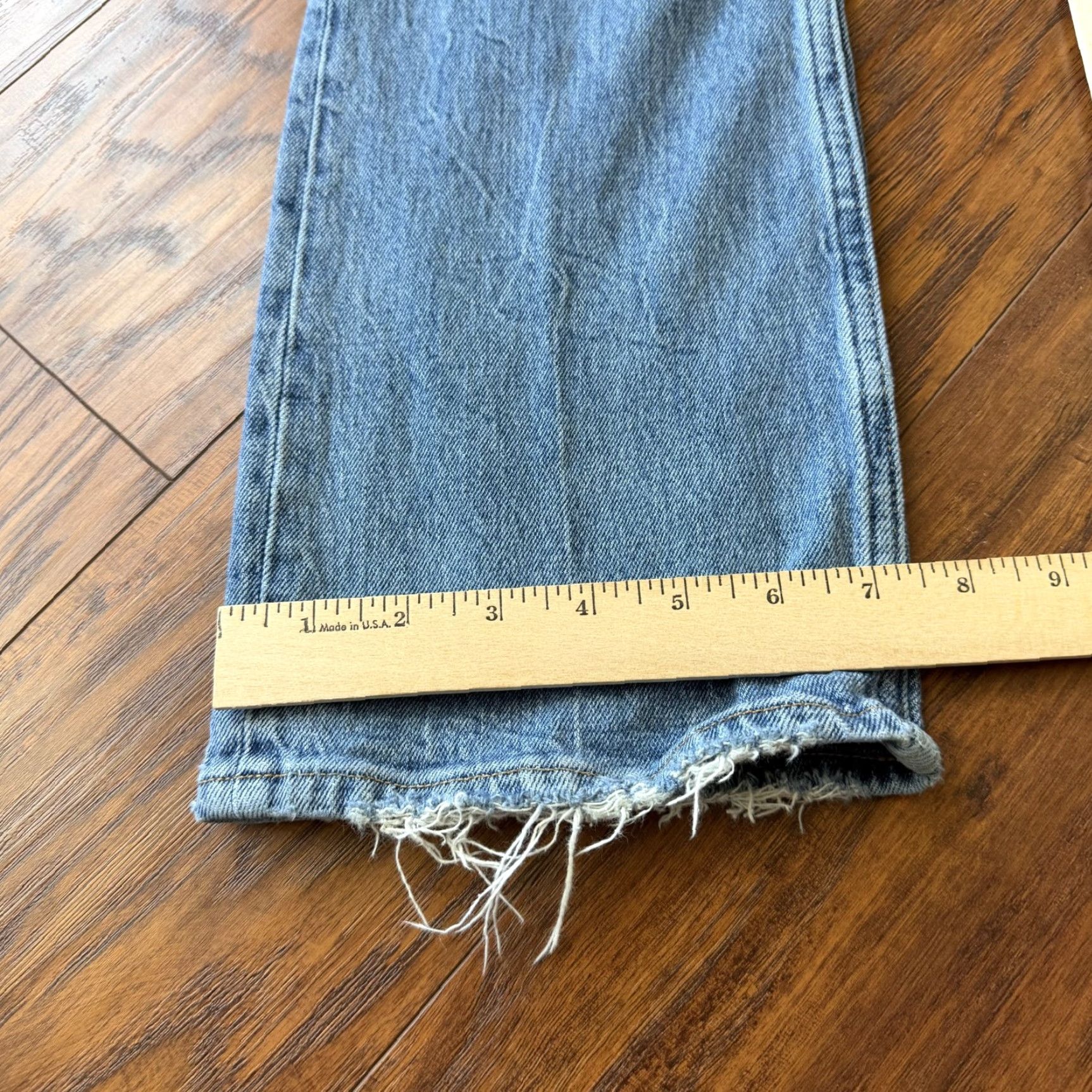 Abercrombie & Fitch Abercrombie & Fitch Jeans Women 26 Flare High Rise Medium Wash Denim Stretch 25x30 Blue Denim Jeans Women 26/2r Flared High Rise Stretch Size 42" / US 20 - 7 Thumbnail
