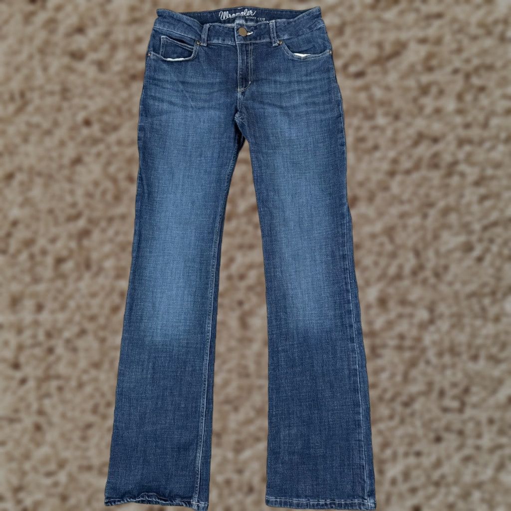 Wrangler Wrangler Jeans Bootcut Women 9 Blue Denim 30x32 Dark Wash Cotton Blend 5-Pocket Distressed Stretch Boots Casual Western Wrangler Size 30" / US 8 / IT 44 - 1 Thumbnail