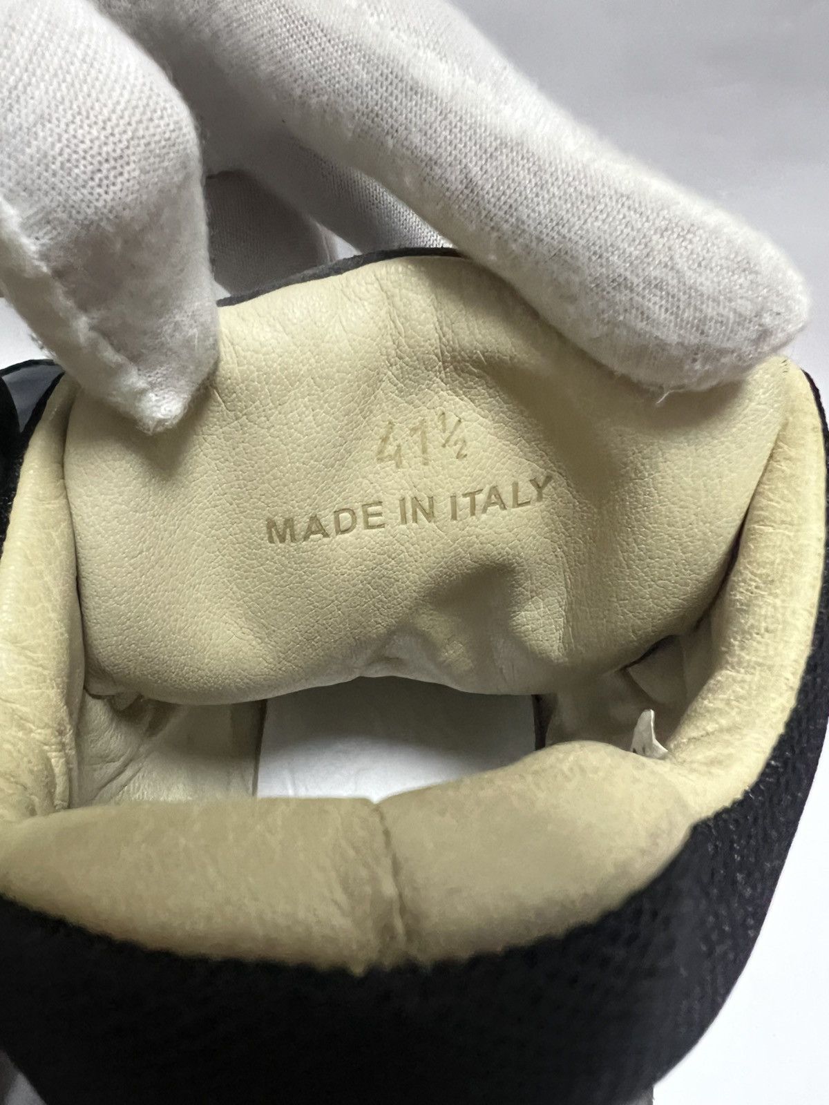 Maison Margiela Maison Margiela - F/W 13’ - High-Top Sneaker Navy Size US 8.5 / EU 41-42 - 14 Thumbnail
