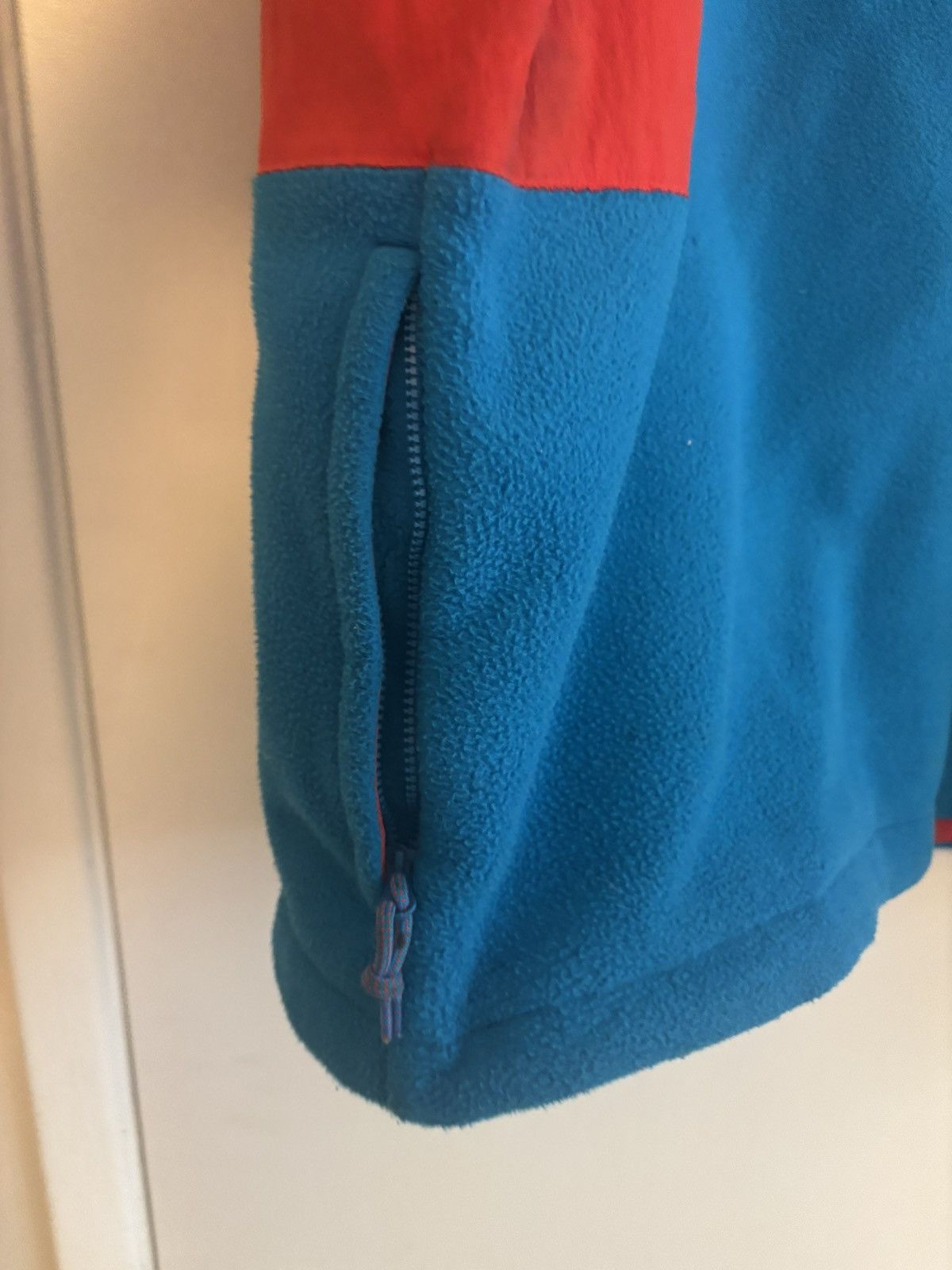 Nike ACG Large men’s Nike ACG fleece jacket in blue and orange Size US L / EU 52-54 / 3 - 5 Thumbnail