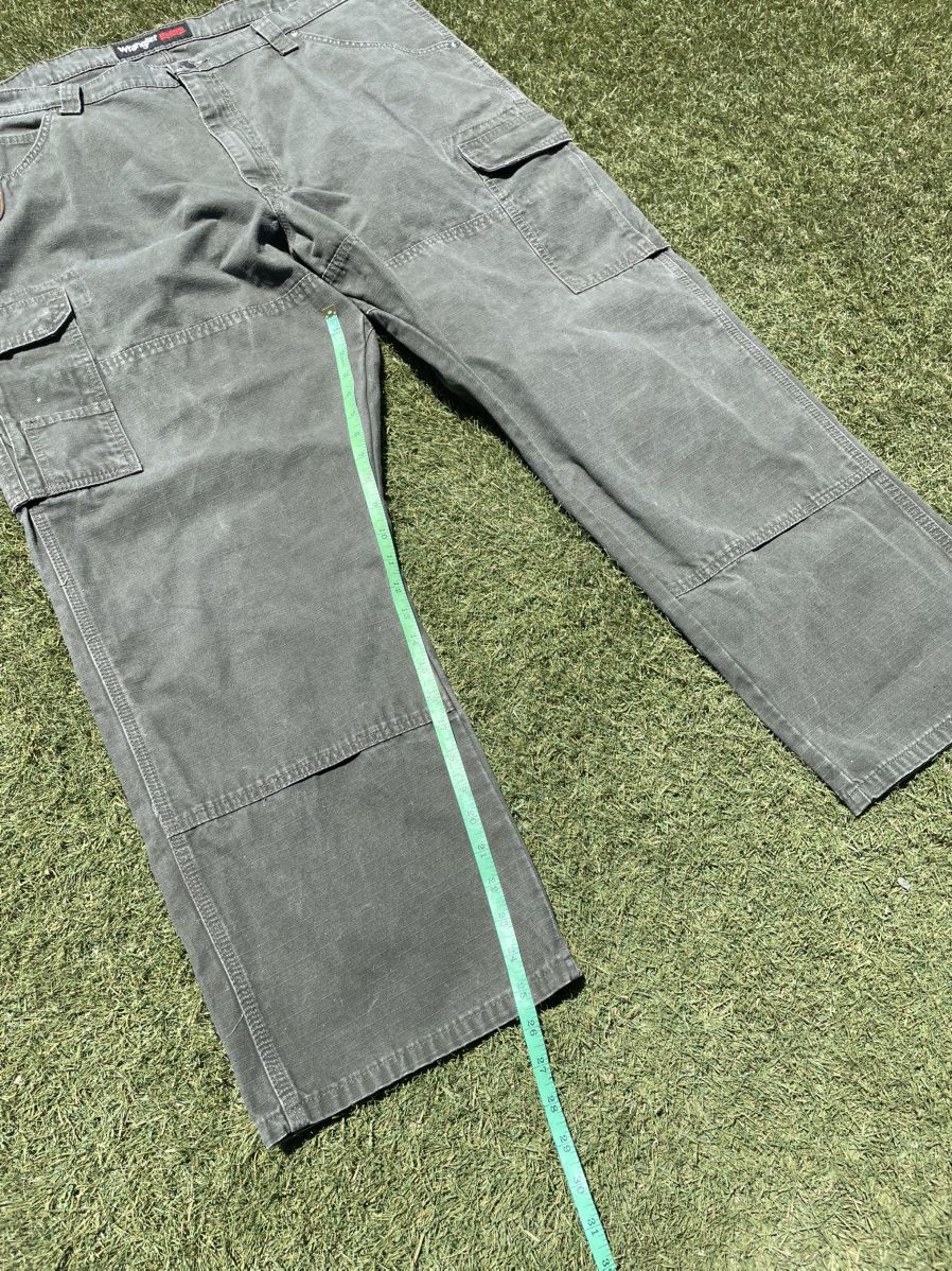 Wrangler Wrangler RIGGS Workwear Pants Mens Cargo 40 x 42 Cargo Pants Size US 40 / EU 56 - 7 Thumbnail