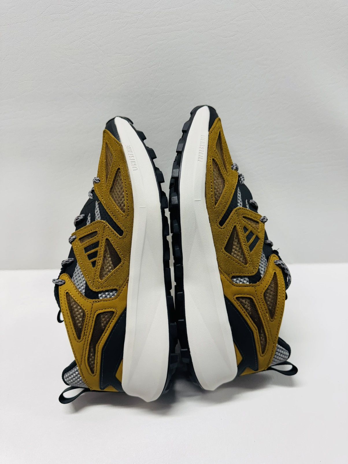 Adidas Adidas Kantai Trail Shoes Grey Three Size US 10.5 / EU 43-44 - 2 Thumbnail