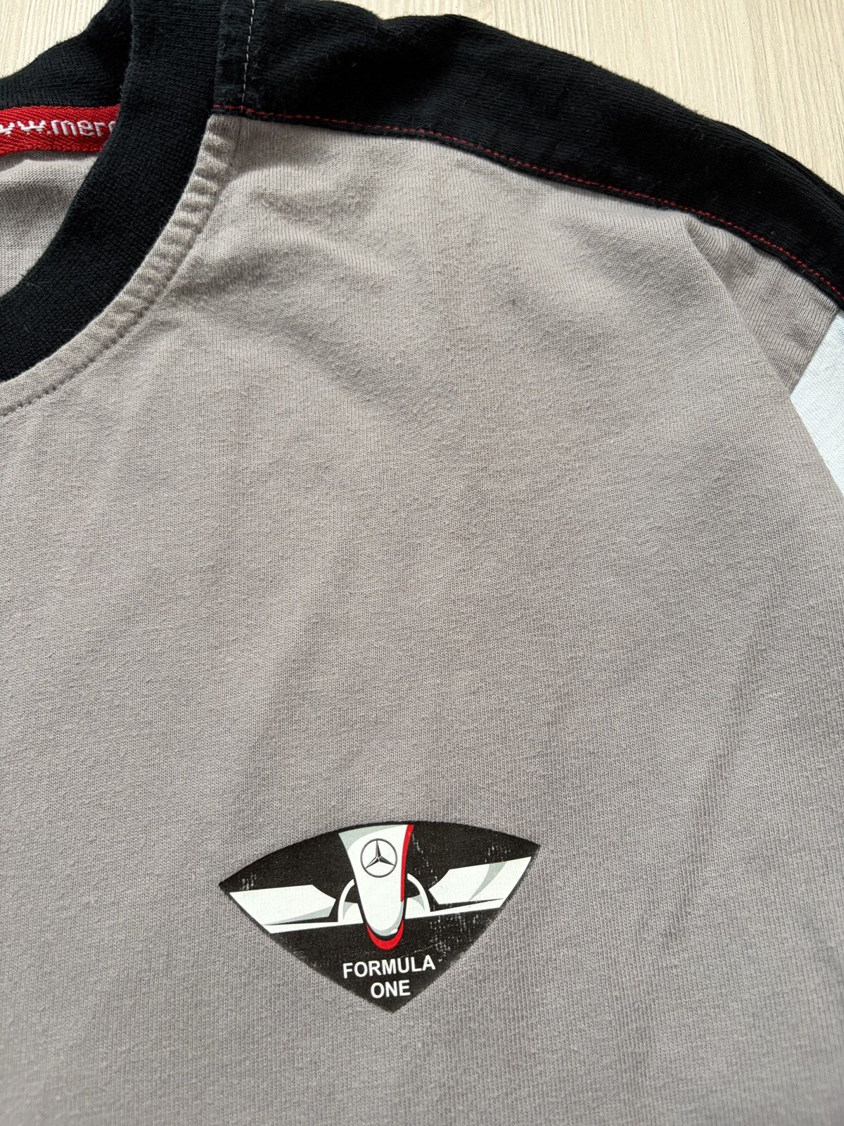 Mercedes-Benz Mercedes Team McLaren Formula One Long Sleeve Size US XXL / EU 58 / 5 - 3 Thumbnail