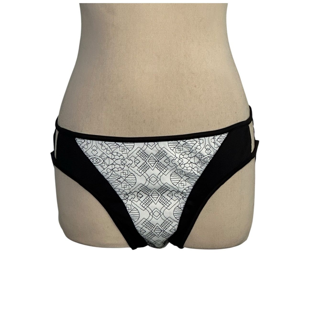 Jonathan Simkhai Jonathan Simkhai black white bikini bottom size Medium Size ONE SIZE - 1 Thumbnail