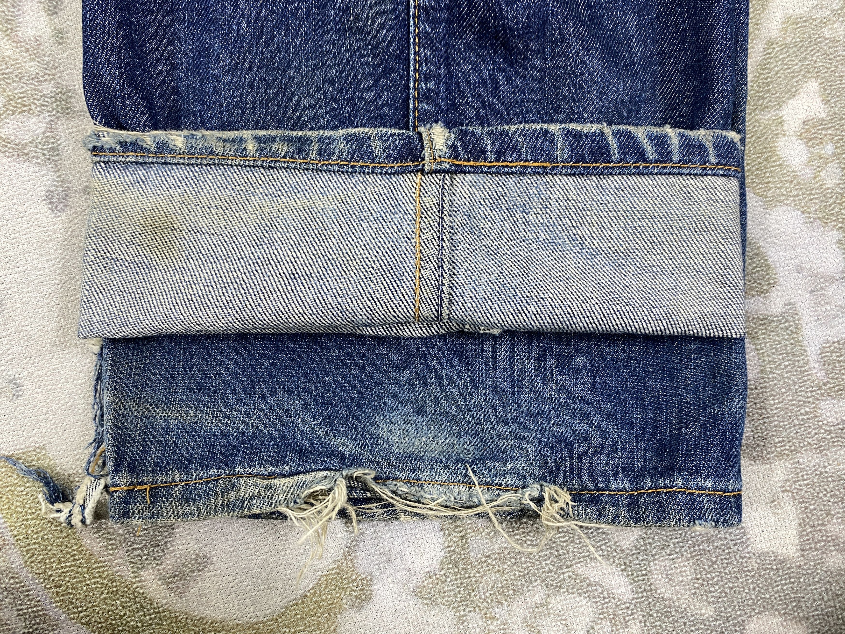Levi's Vintage Clothing Vintage Levis Jeans 31x31 - JN 2986 Size US 31 - 10 Thumbnail