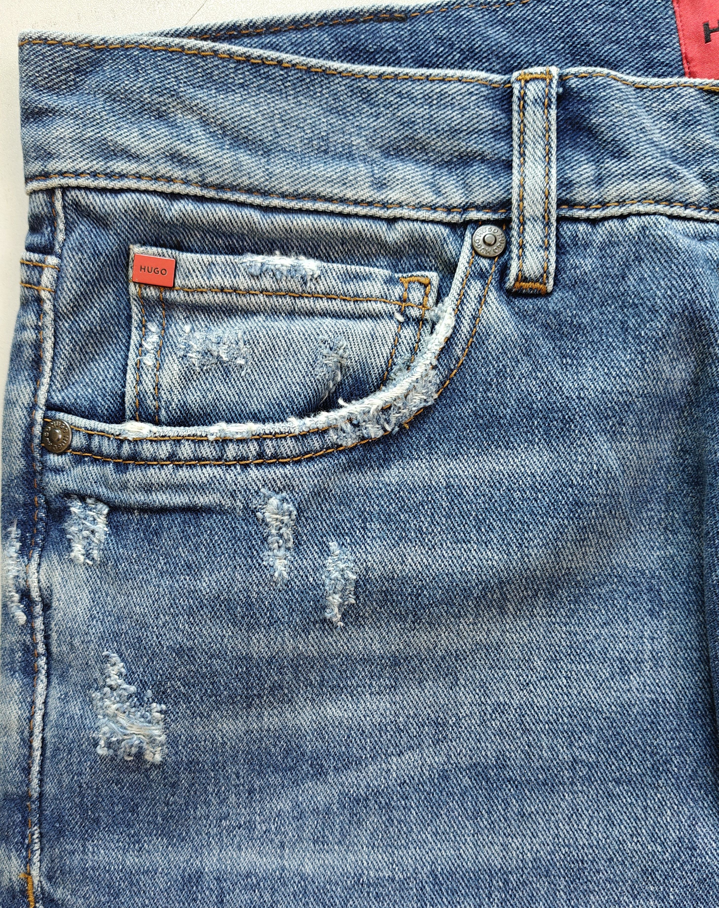 Hugo HUGO Relaxed Tapered Fit men's Jeans Free Shipping T/6077 Size US 30 / EU 46 - 6 Thumbnail