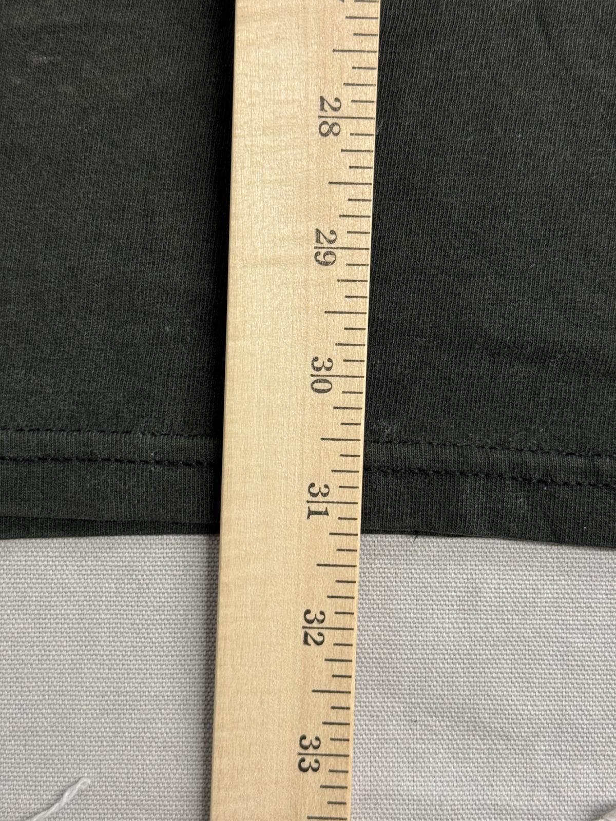 Nutmeg Vintage Thrashed Detroit Red Wings Tee Nutmeg Giant Puck XL Size US XL / EU 56 / 4 - 6 Thumbnail