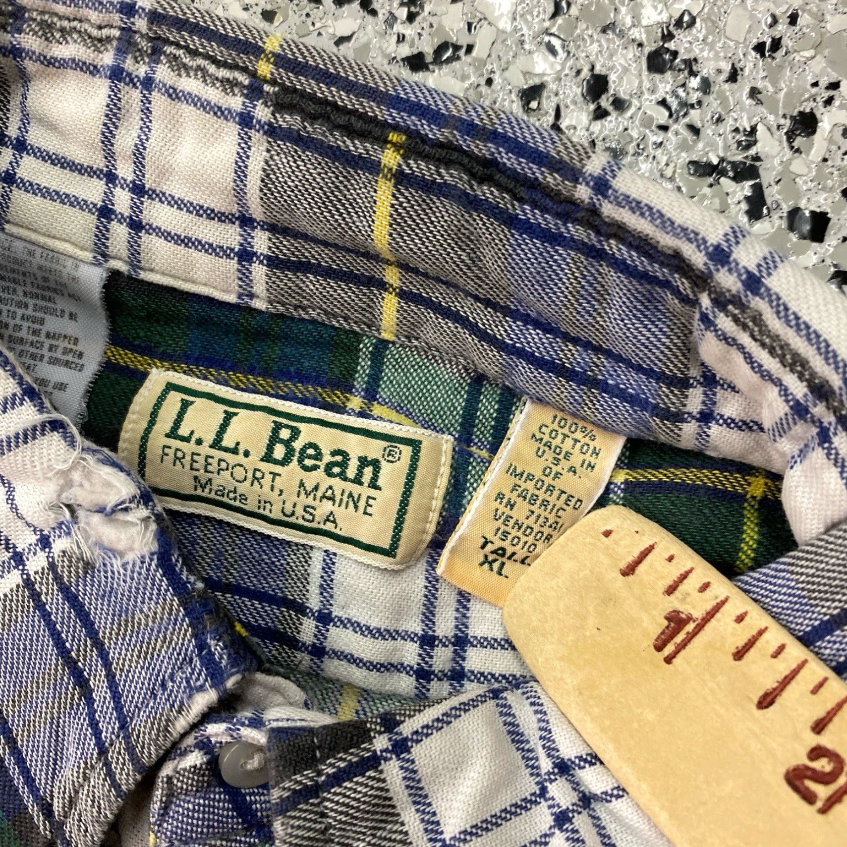 Vintage VINTAGE L.L. Bean Button-Down Shirt Plaid Green XL Mens USA MADE Shirt Size US XL / EU 56 / 4 - 5 Thumbnail