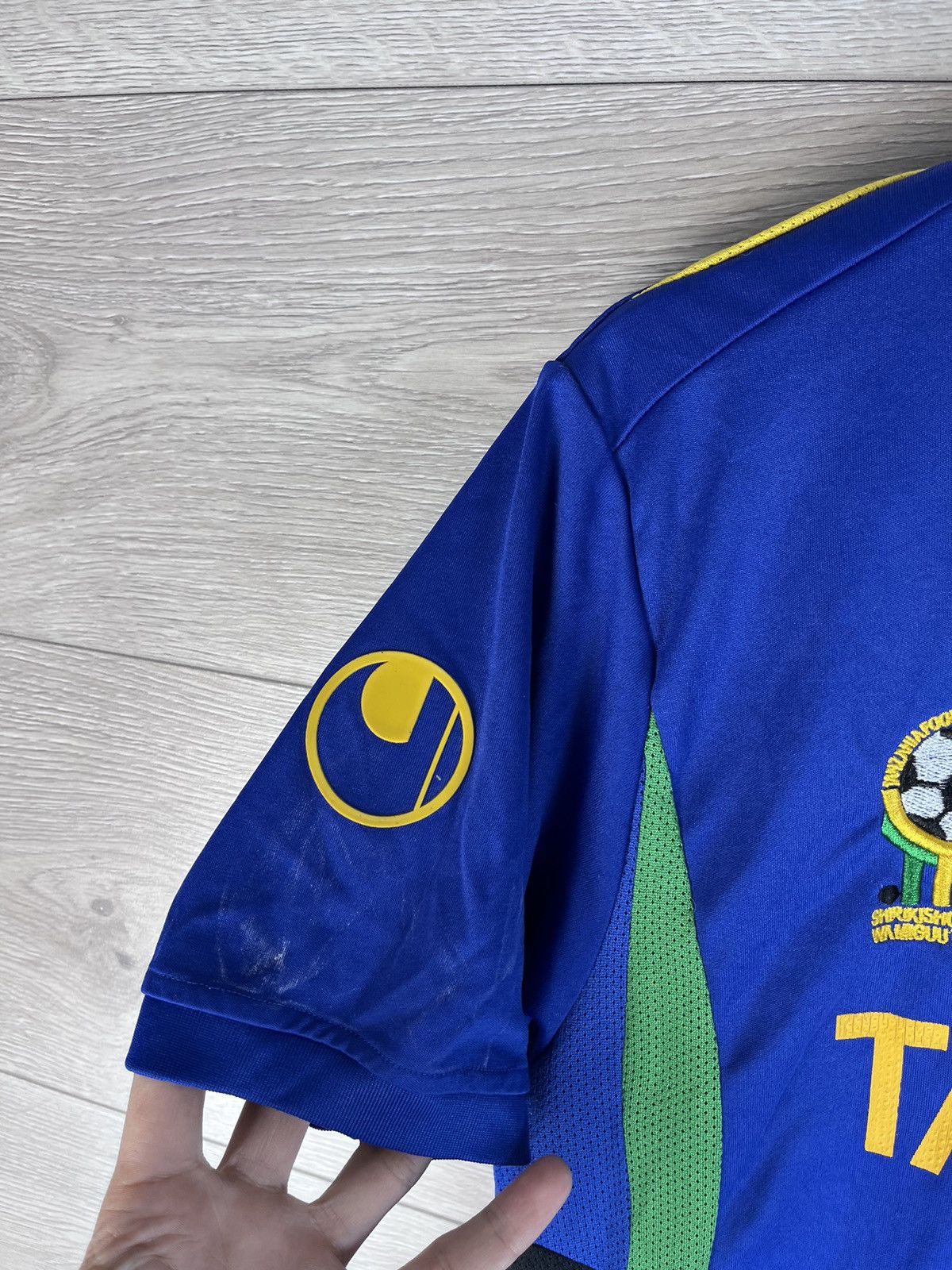 Other Men’s soccer jersey Tanzania 🇹🇿 uhlsport size l Size US L / EU 52-54 / 3 - 5 Thumbnail