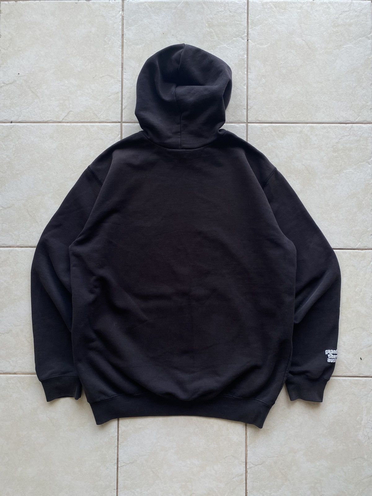 Carhartt Vintage 2004 Carhartt GTA San Andreas Hoodie Fits L/XL Size US L / EU 52-54 / 3 - 7 Thumbnail