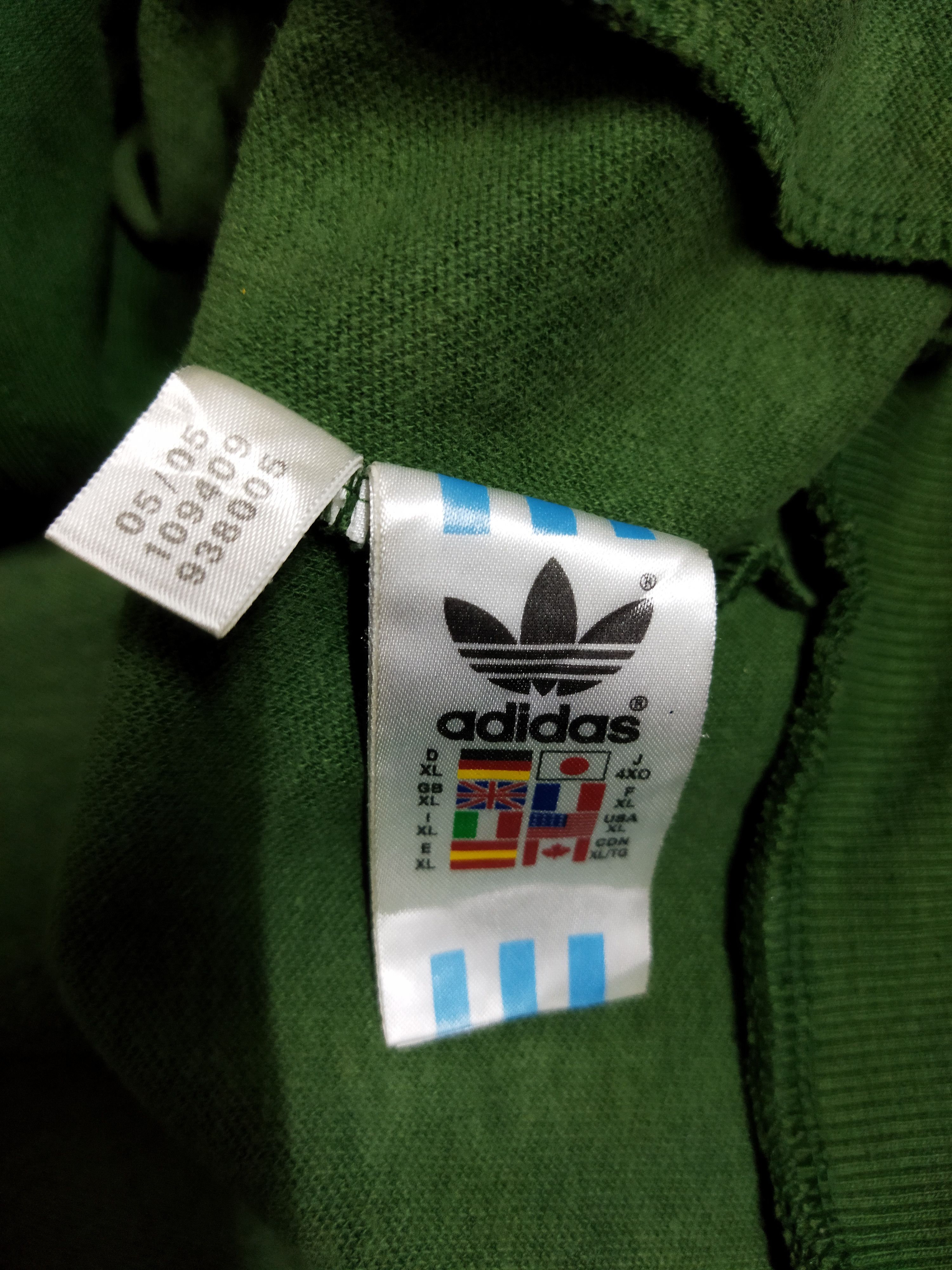 Adidas × Disney Adidas x Disney Goofy Tracktop Size US XL / EU 56 / 4 - 7 Thumbnail