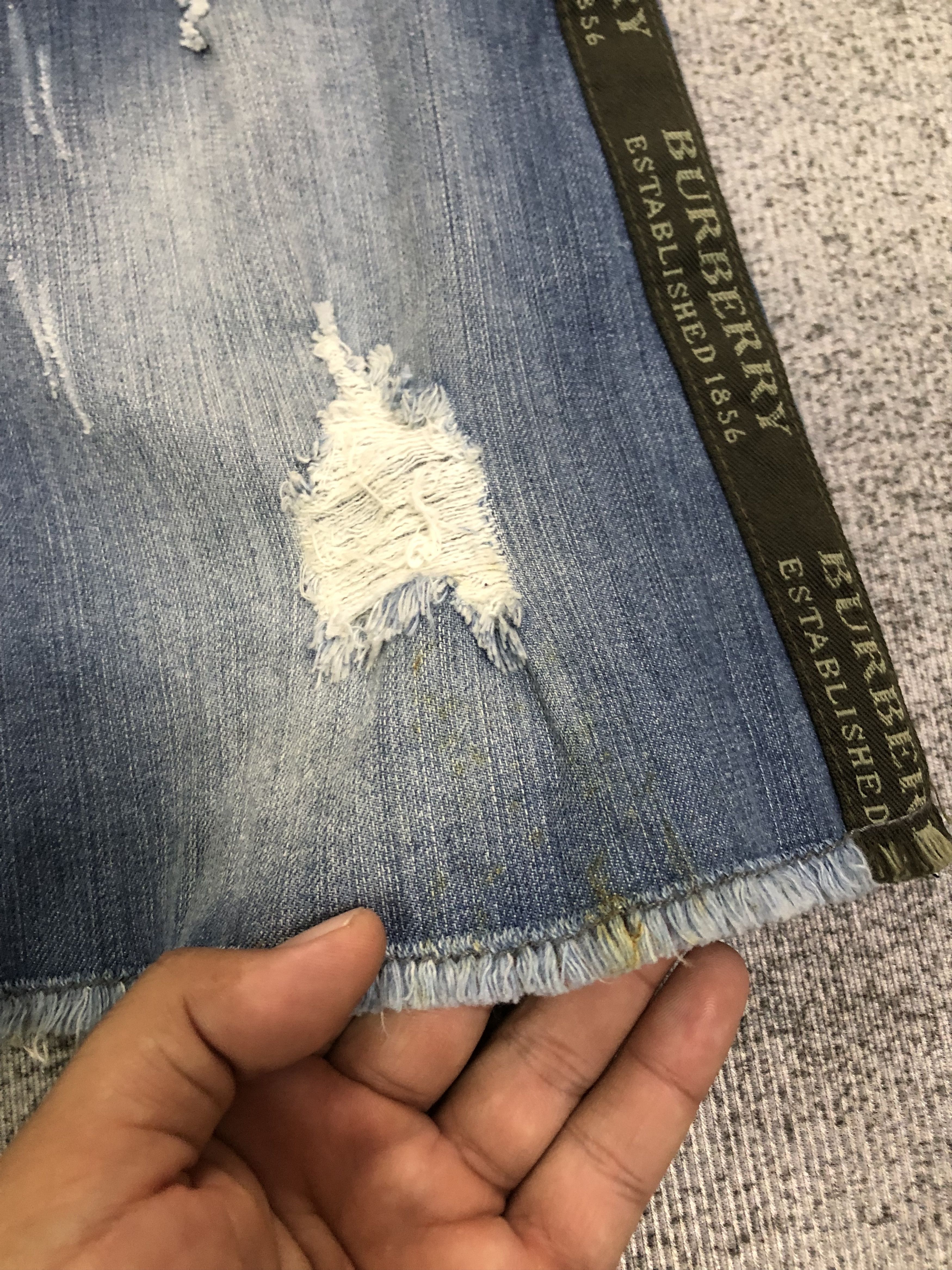 Burberry Burberry brit distressed mini skirt Size 26" / US 2 / IT 38 - 5 Thumbnail