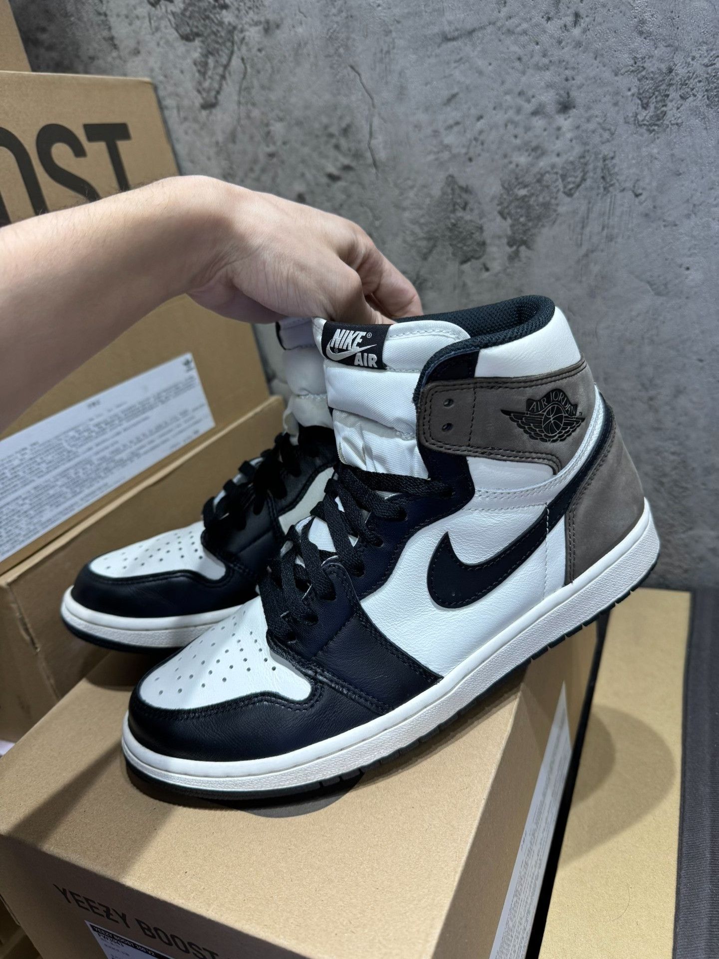 Nike Nike Black Lowtop Sneakers 42 Men Size US 9 / EU 42 - 1 Thumbnail