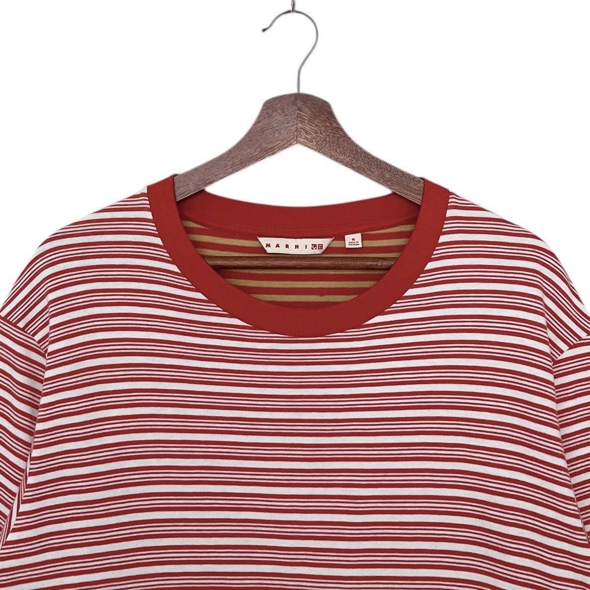 Japanese Brand × Marni × Uniqlo Vintage Japanese Brand Marni X Uniqlo T-shirt 2000s Size US M / EU 48-50 / 2 - 7 Thumbnail