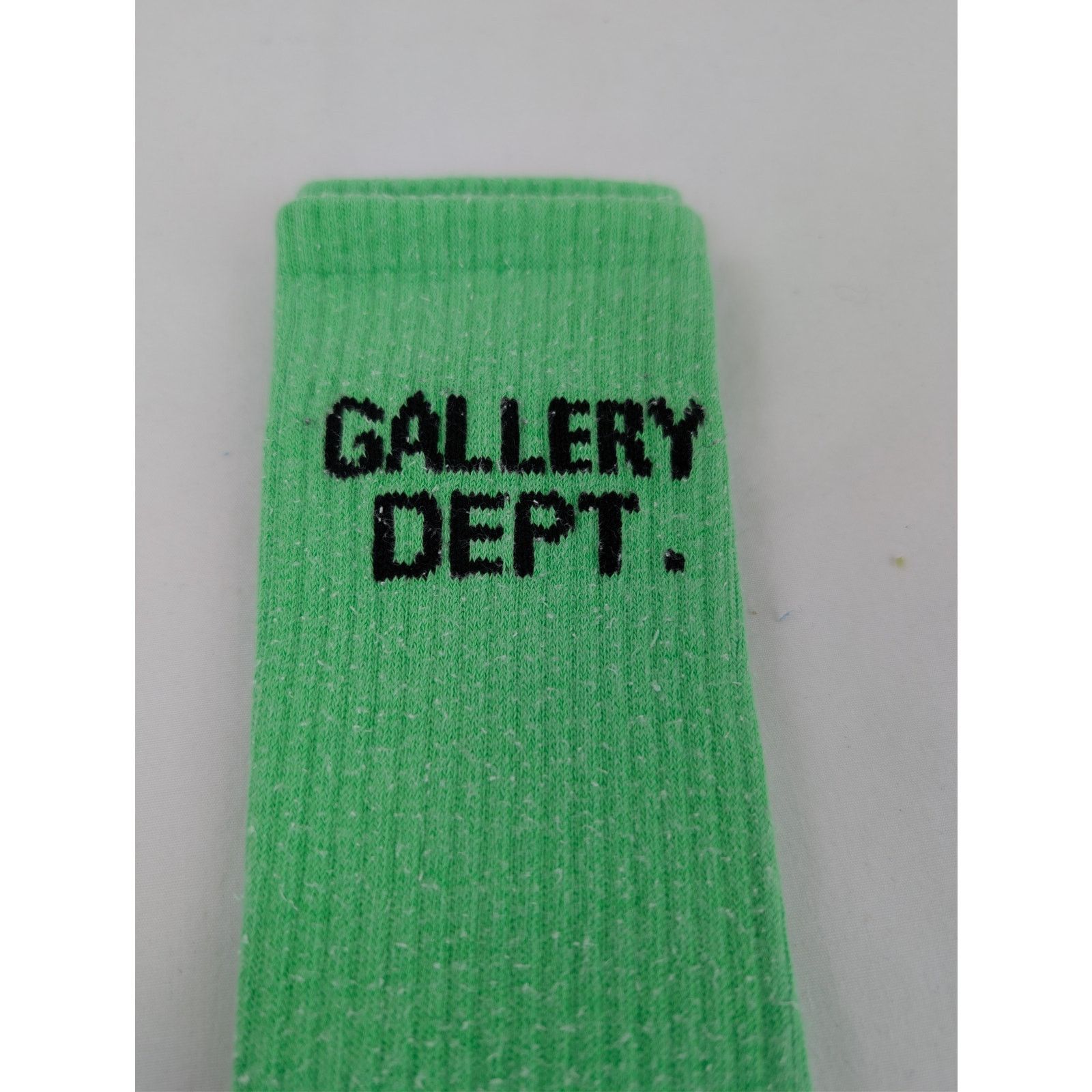 Gallery Dept. o1rshd1 Q:4 / Size: OS / Gallery Dept. Logo Socks Fluo Green Size ONE SIZE - 8 Thumbnail