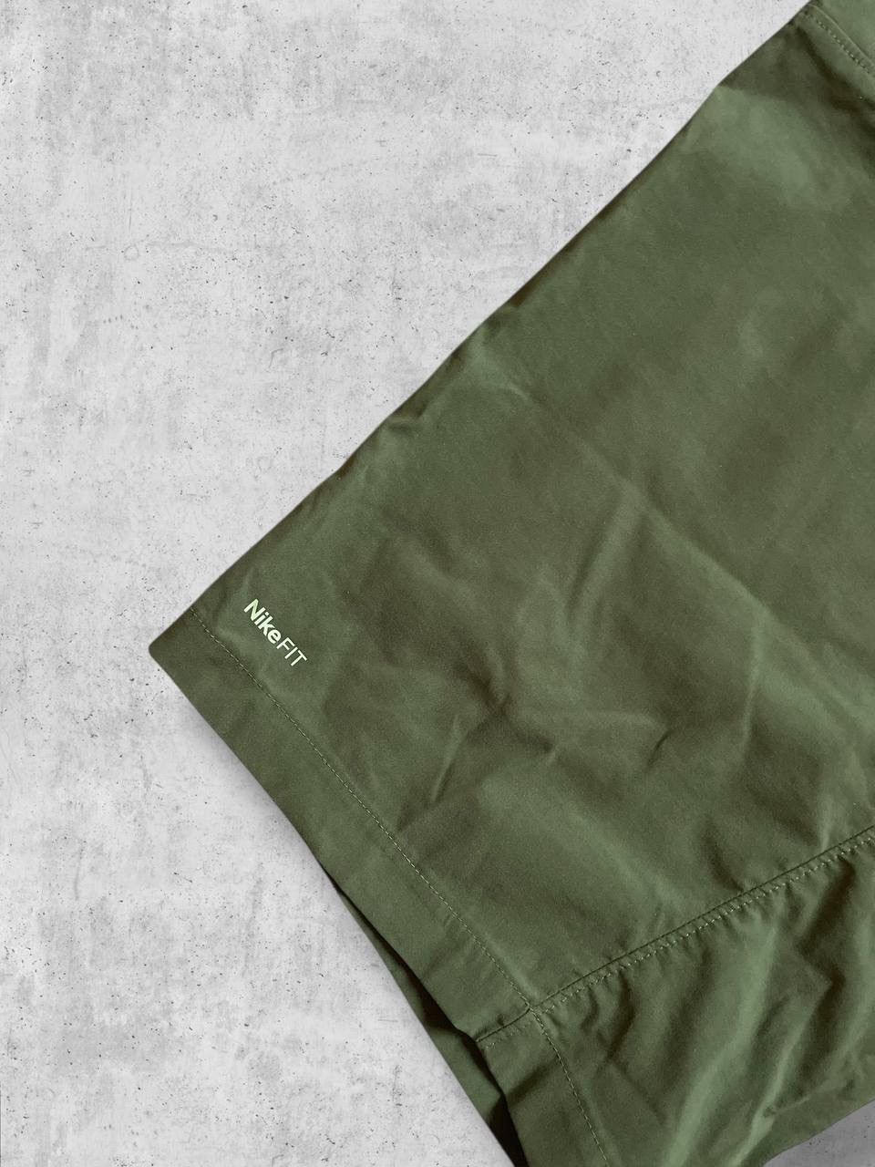 Nike Nike ACG Military Bermuda Long Shorts Big Logo Nylon baggy Size US 34 / EU 50 - 3 Thumbnail
