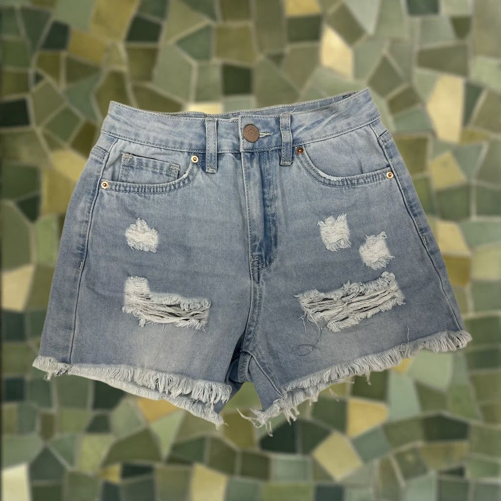 Denime Womens YMI Dream Light Denim Jean Shorts Size 0/24 Blue Slim Cut-Off 5-Pocket Mid Rise 2.0 Inseam 100% Cotton Shorts Size 25" / US 0 / IT 36 - 1 Thumbnail