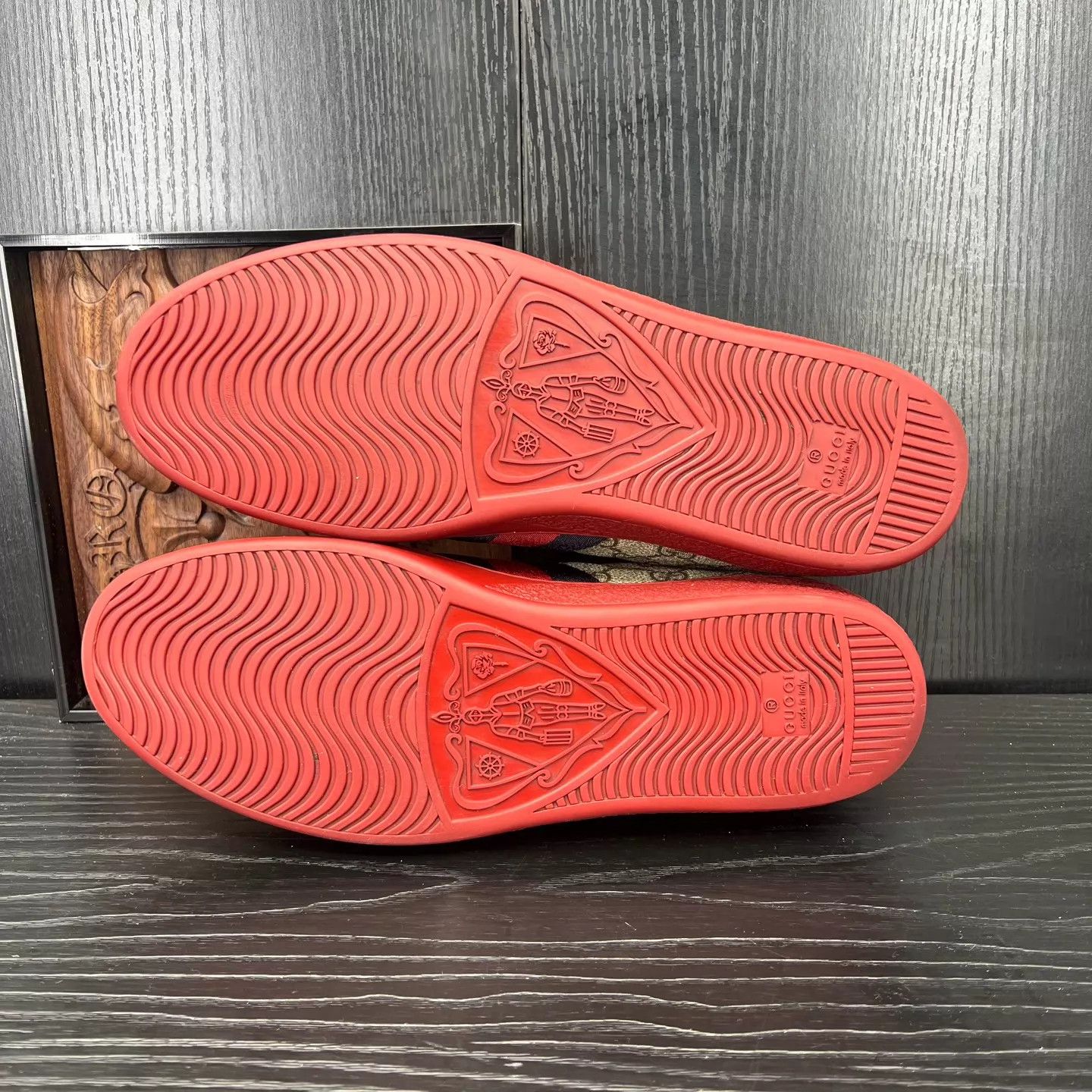 Gucci Gucci Supreme Allover Print Ebony 10/44 Mint OG Box Size US 11 / EU 44 - 5 Thumbnail