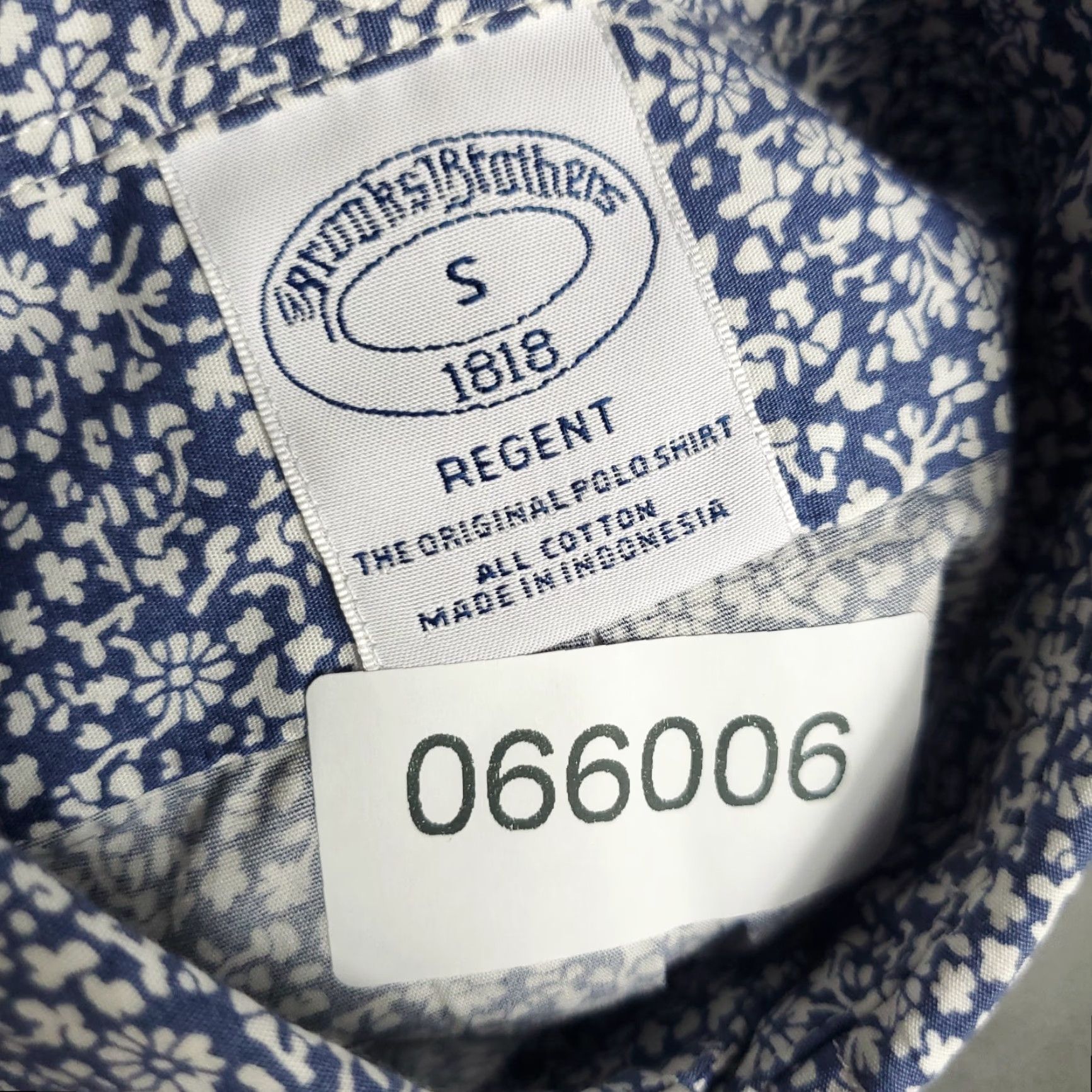 Brooks Brothers Brooks Brothers Shirt Mens Small Blue White Floral Regent Button Up Long Sleeve Size US S / EU 44-46 / 1 - 7 Thumbnail