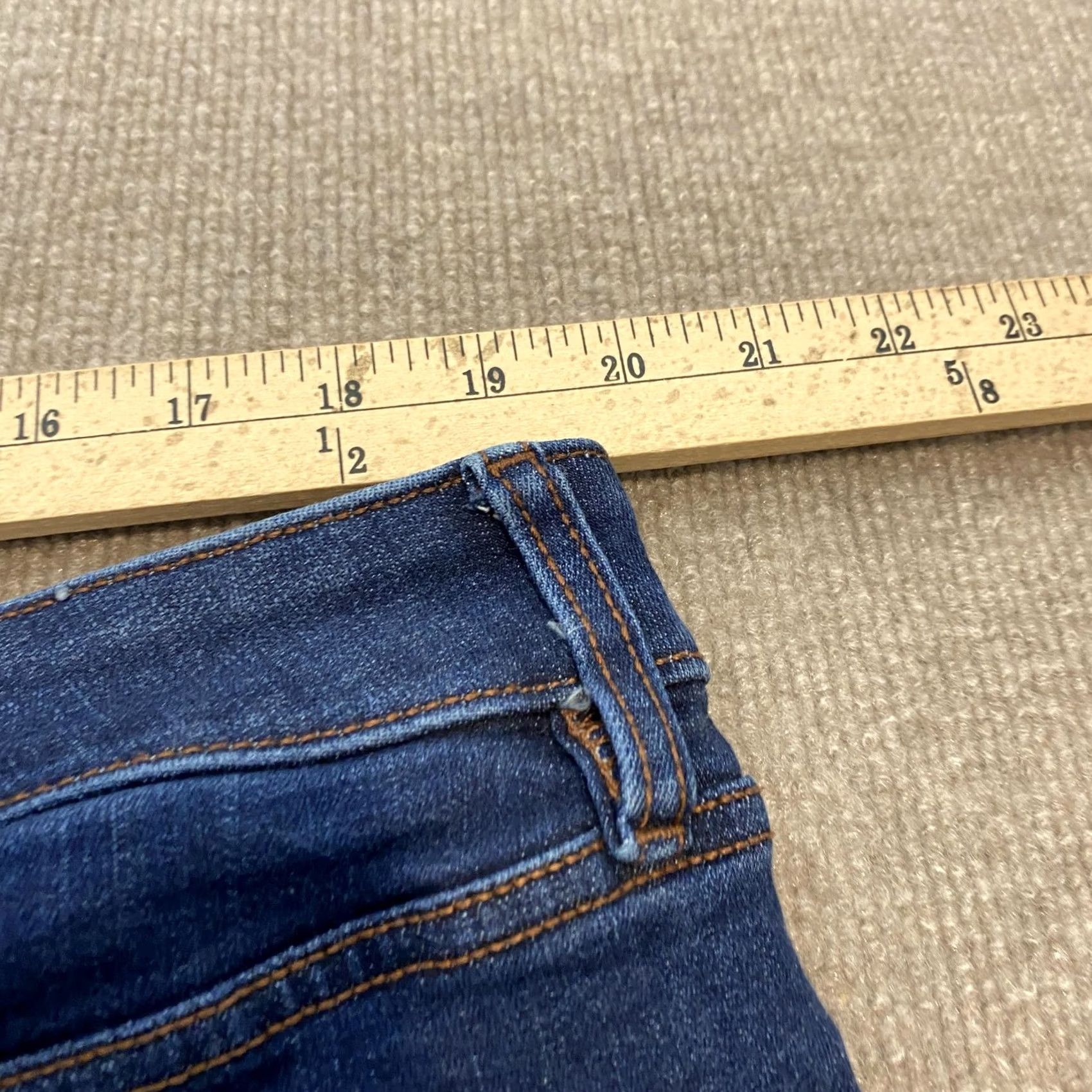 Vintage Lane Bryant Signature Fit Jeans Womens 18 Blue Med Wash Mid Rise Denim Straight 5-Pocket Plus Size Womens Boys Girls Mens Size 40" / US 18 - 7 Thumbnail