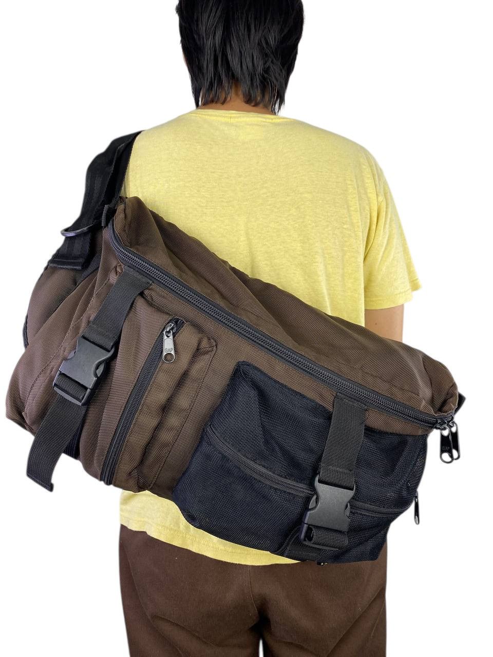 Gap Y2K 2003 Gap Tactical Messenger Bag Size ONE SIZE - 1 Thumbnail