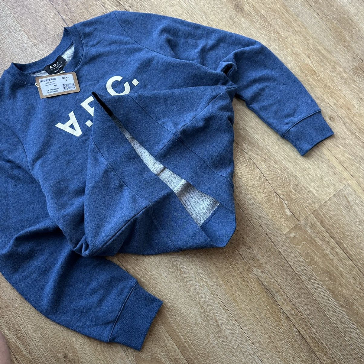 A.P.C. A.P.C Mens Flocked Logo Sweatshirt Pullover Streetwear Y2K Size US M / EU 48-50 / 2 - 10 Thumbnail