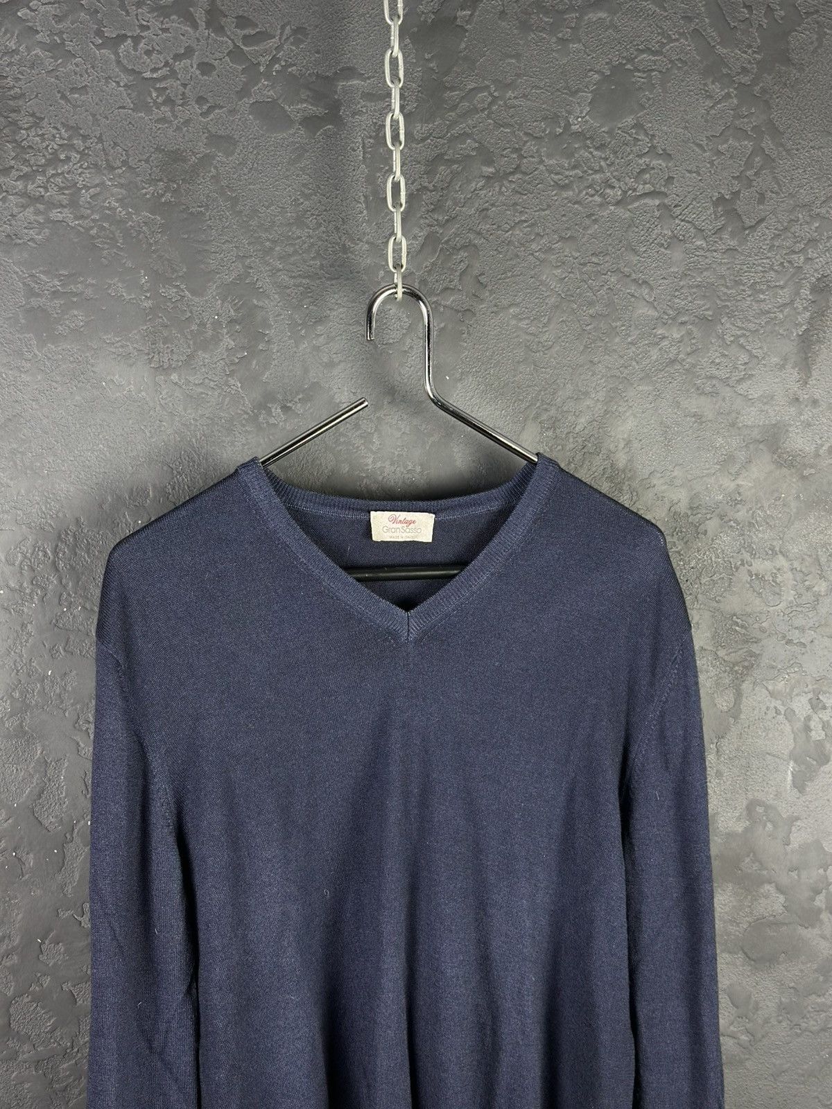 Gran Sasso × Vintage Vintage Gran Sasso Gray Merino Wool V Neck Sweater Men's 54 Size US L / EU 52-54 / 3 - 2 Thumbnail