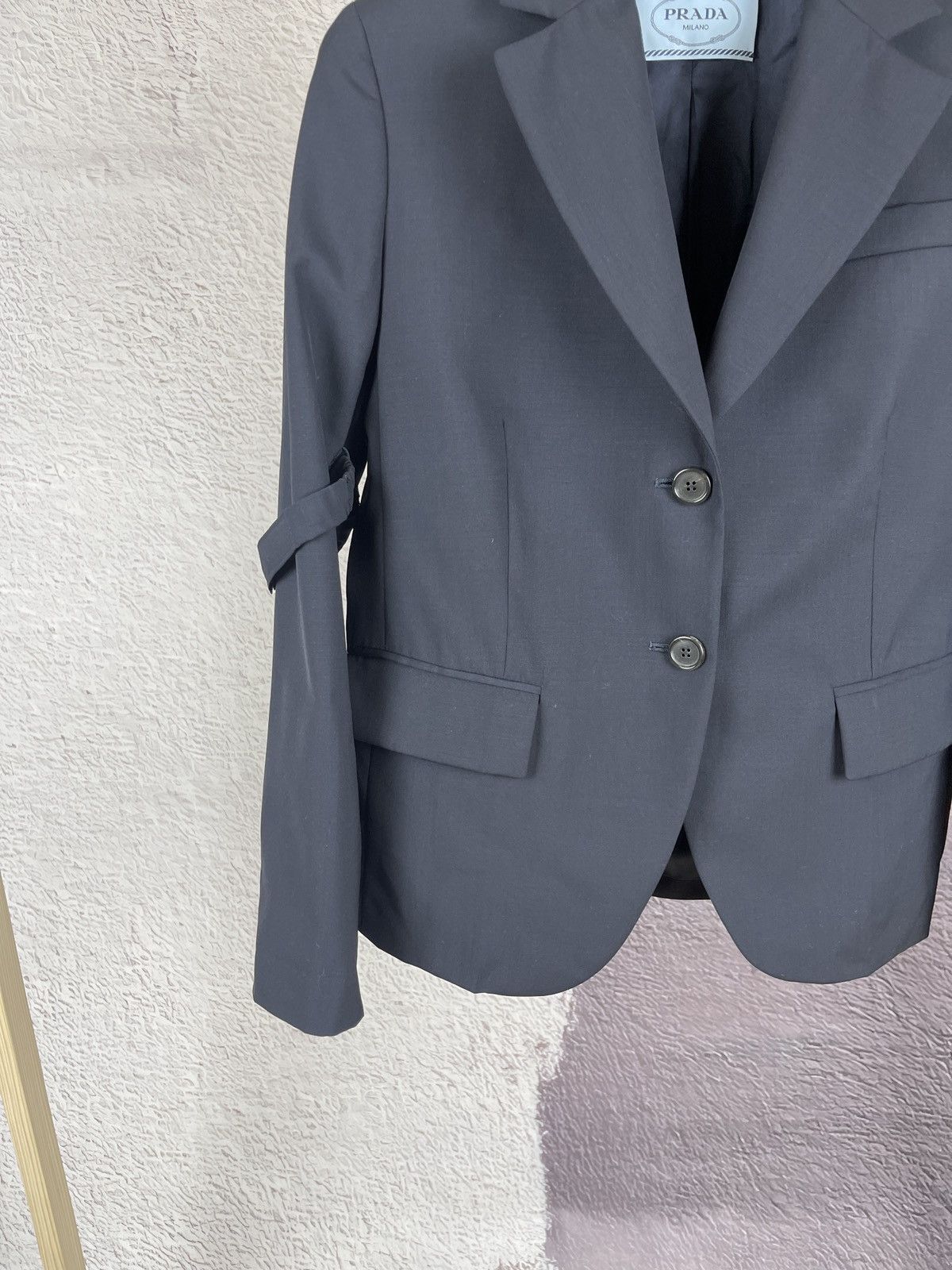 Prada Prada sleeve bondage navy women’s wool blazer 2 buttons Size M / US 6-8 / IT 42-44 - 4 Thumbnail