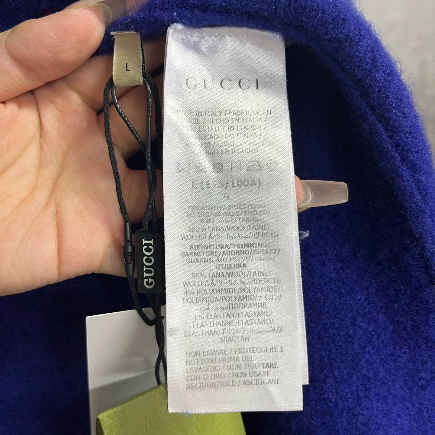 Gucci Gucci Intarsia Character Wool V-Neck Cardigan Size US L / EU 52-54 / 3 - 3 Thumbnail