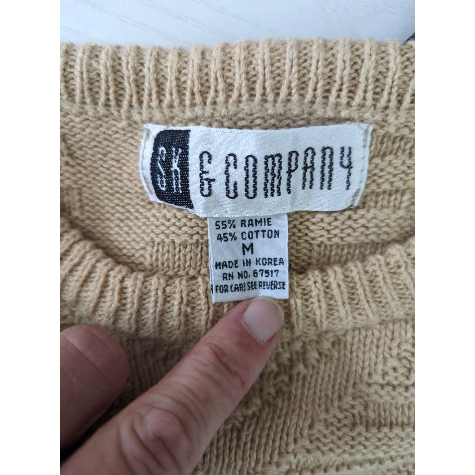 Vintage VINTAGE Crewneck Sweater Womens Medium Pullover Beige S10 Size M / US 6-8 / IT 42-44 - 4 Thumbnail