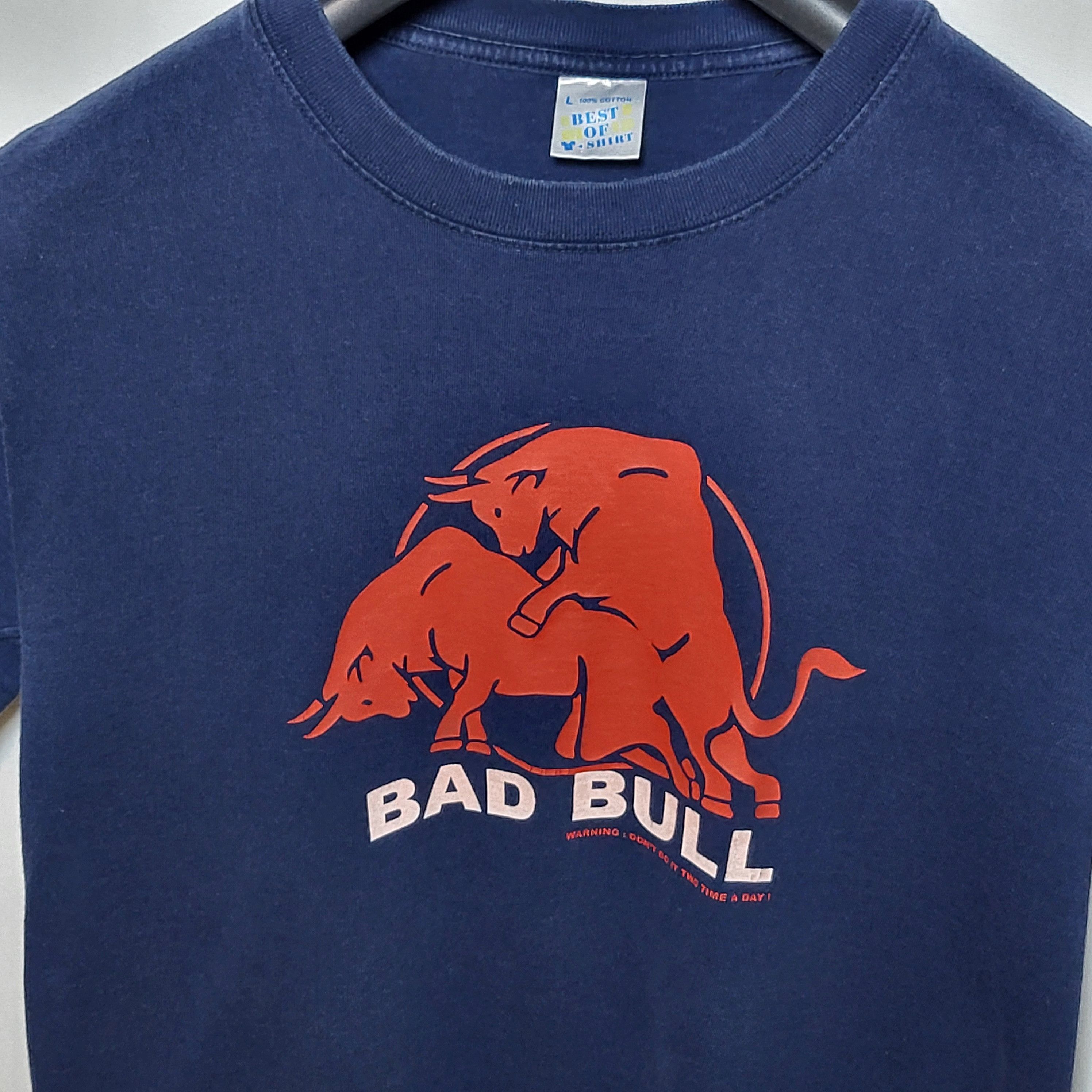 Red Bull Vintage Red Bull Bad Bull parody funny tee t-shirt Size US L / EU 52-54 / 3 - 3 Thumbnail