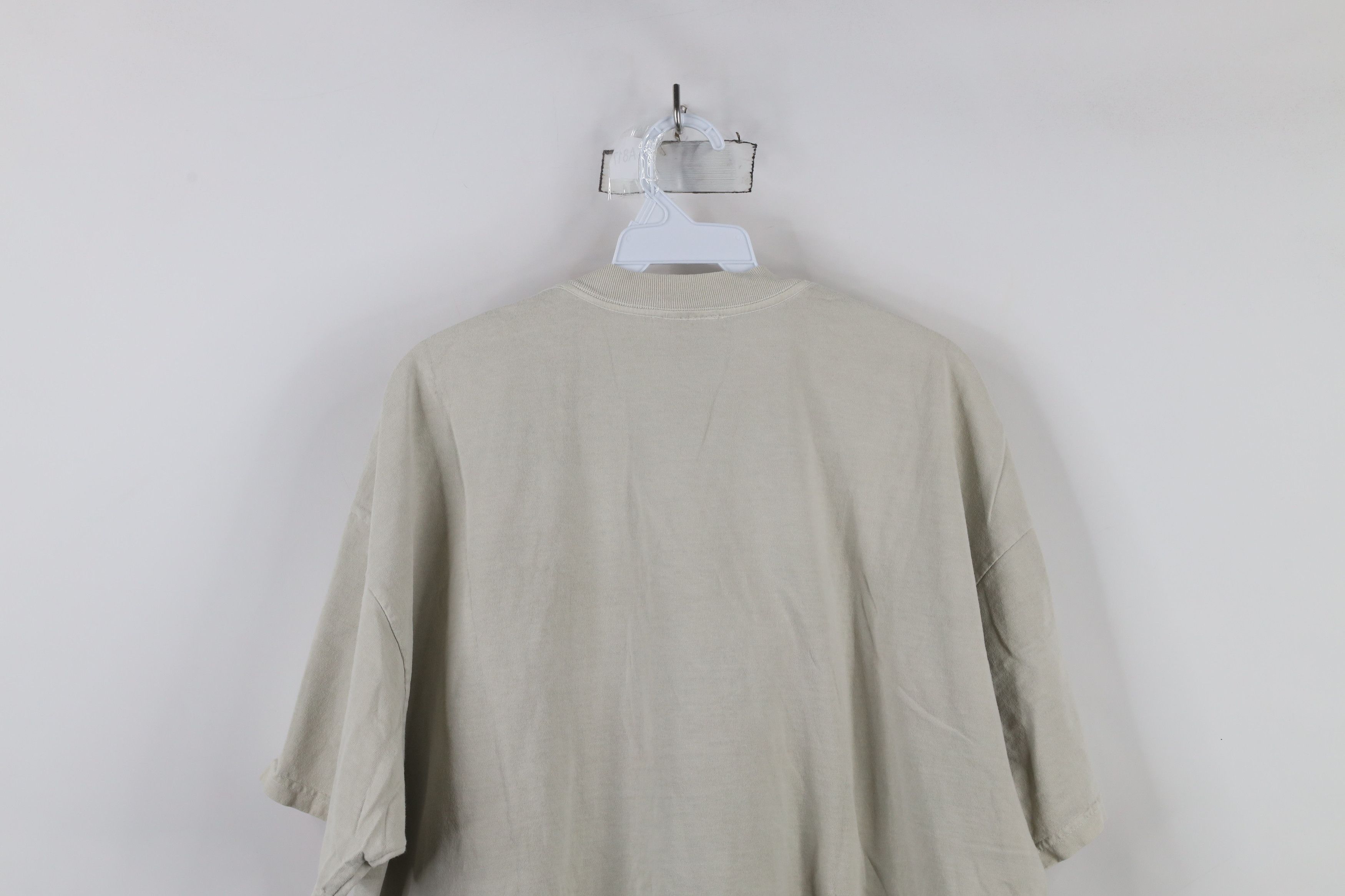 Vintage Vintage 90s Streetwear Spell Alaska State Flag T-Shirt Beige Size US XXL / EU 58 / 5 - 10 Thumbnail