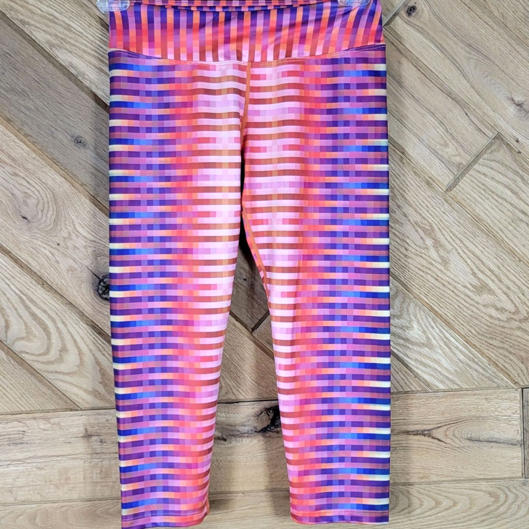 Prana PrAna Womens Capris Leggings Multicolor Striped Capri USA Made M Size Medium Activewear Women Size 32" / US 10 / IT 46 - 2 Thumbnail