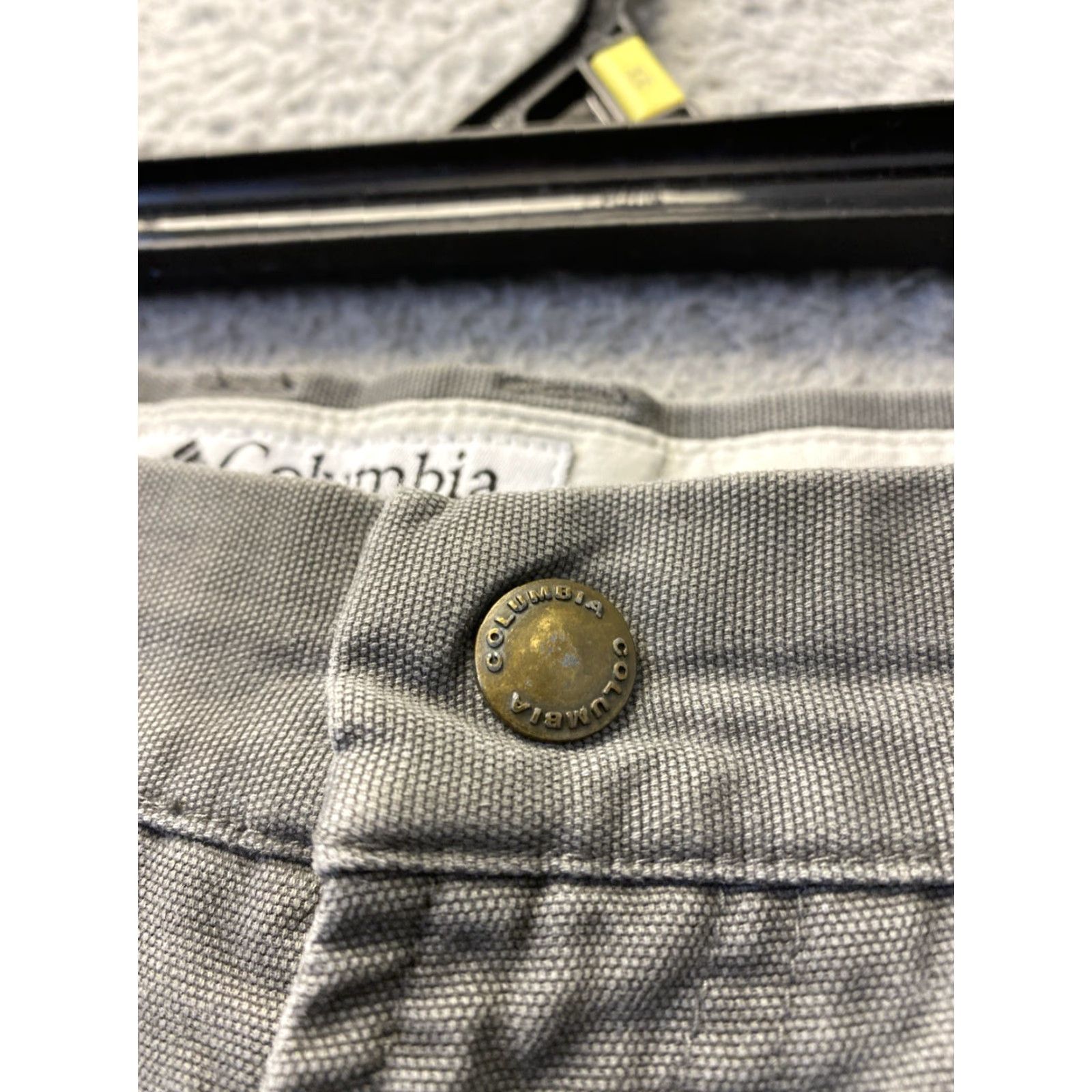 Vintage Columbia Men’s Pants Sportswear 36x31 Twill Gray Utility Work Casual Travel Outdoor Carpenter Straight Leg Regular Rise Regular Size US 36 / EU 52 - 4 Thumbnail