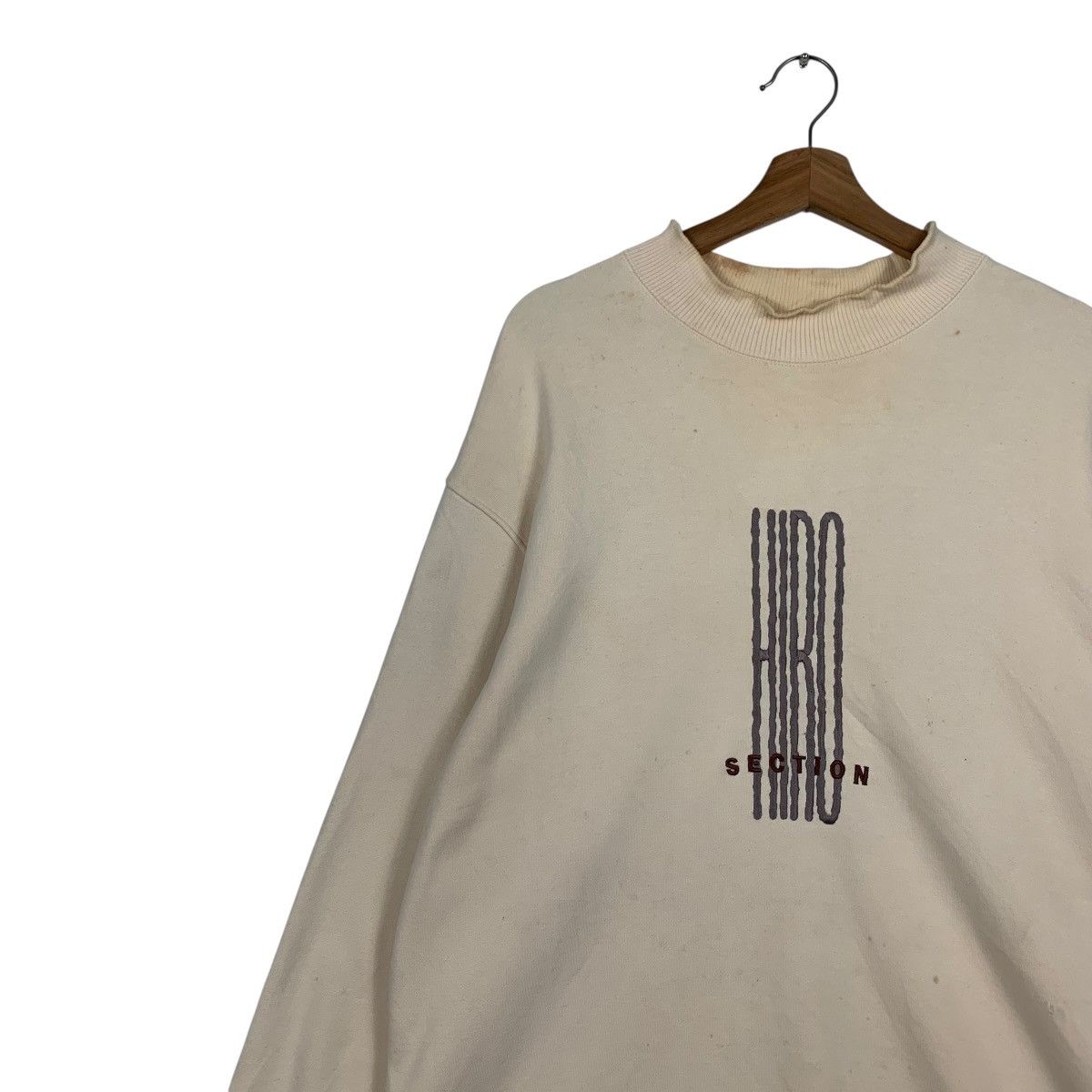 Vintage 90's HIRO SECTION Big Logo Crewneck Sweater #3607-C165 Size US L / EU 52-54 / 3 - 3 Thumbnail