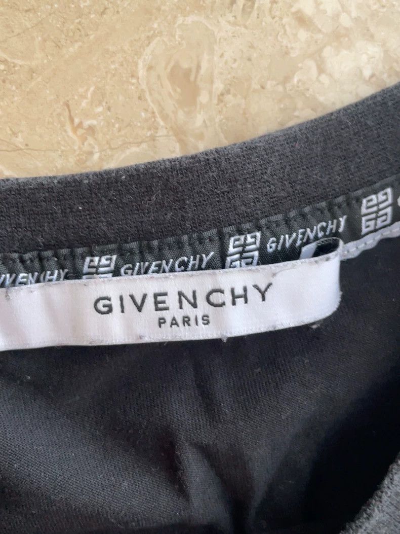 Givenchy Givenchy T-Shirt Size US S / EU 44-46 / 1 - 2 Thumbnail