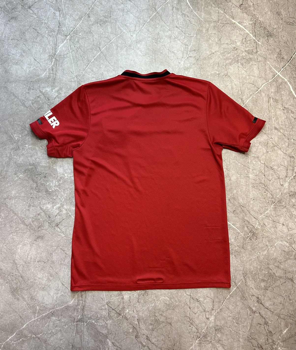 Adidas Adidas Manchester United 2019 Soccer Jersey Shirt Size US M / EU 48-50 / 2 - 9 Thumbnail