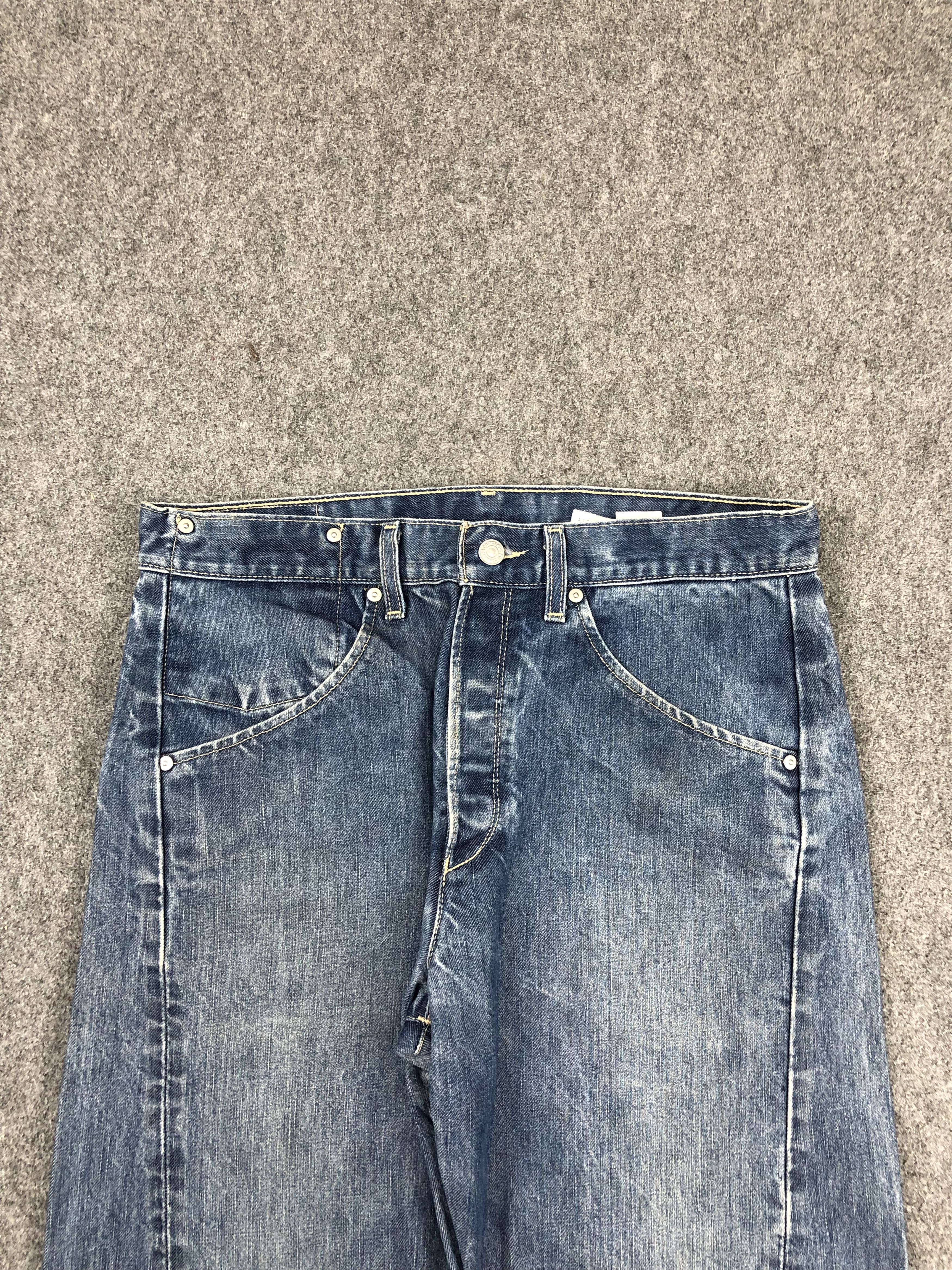 Levi's Vintage Levis 501 Faded Blue Jeans DPP0258 Size US 32 / EU 48 - 2 Thumbnail