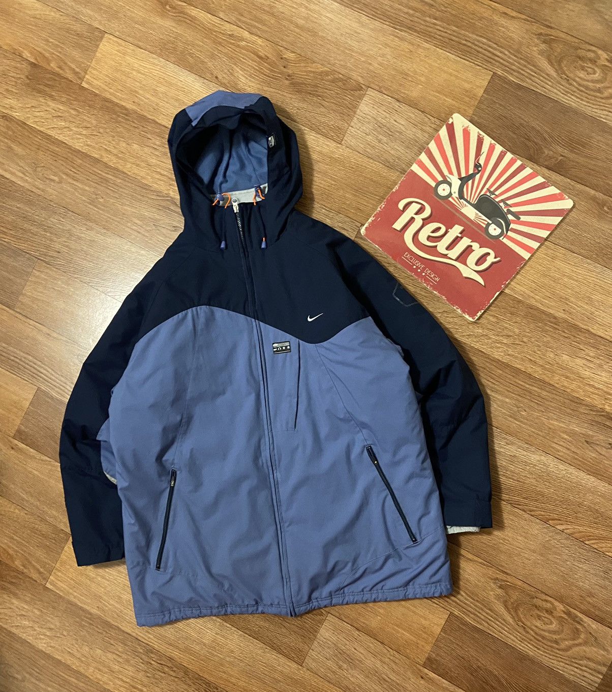 Nike Vintage Nike Tn Air Big Logo 2 in 1 Winter Jacket Size US L / EU 52-54 / 3 - 3 Thumbnail