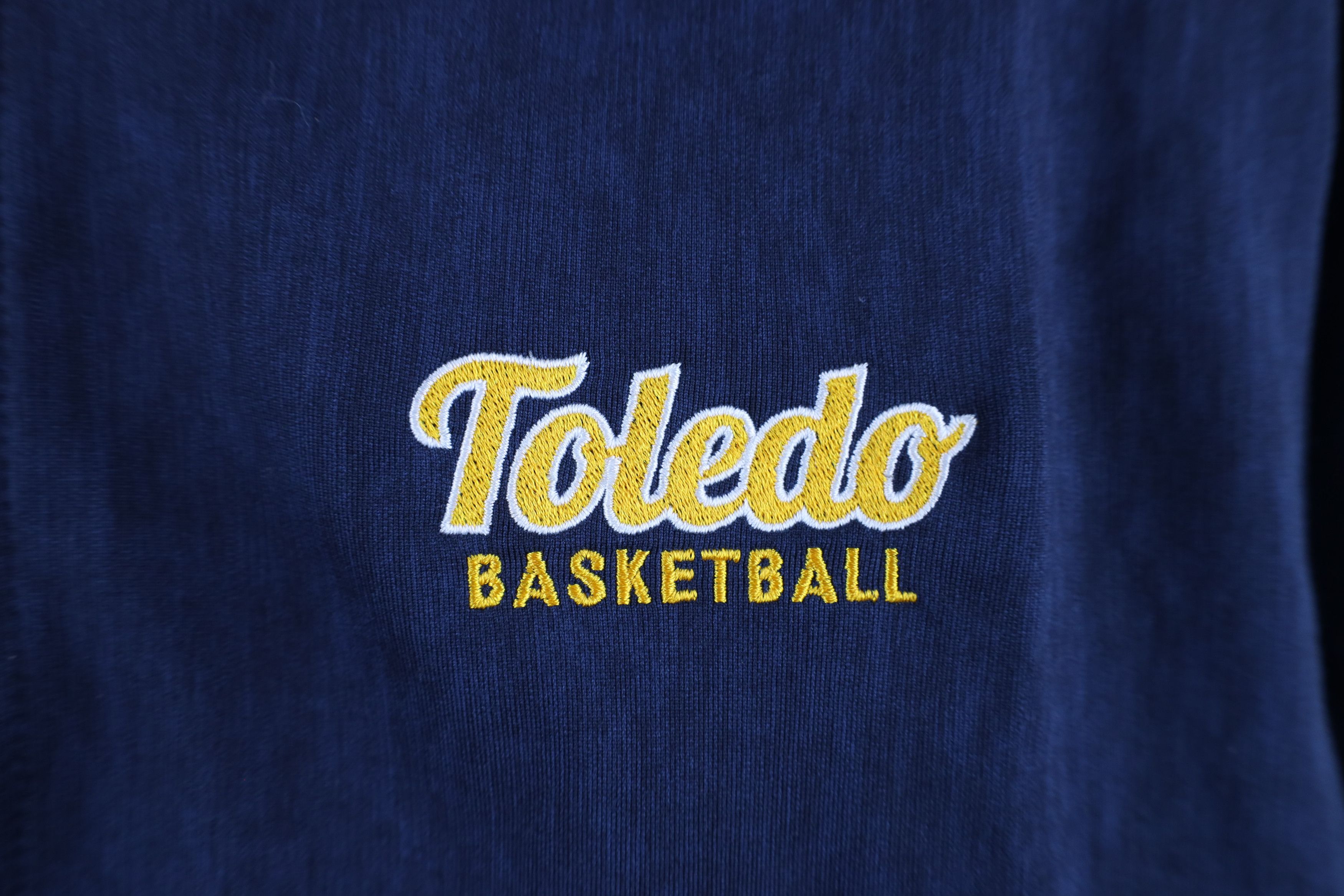 Nike University of Toledo Basketball Half Zip Sweater Top