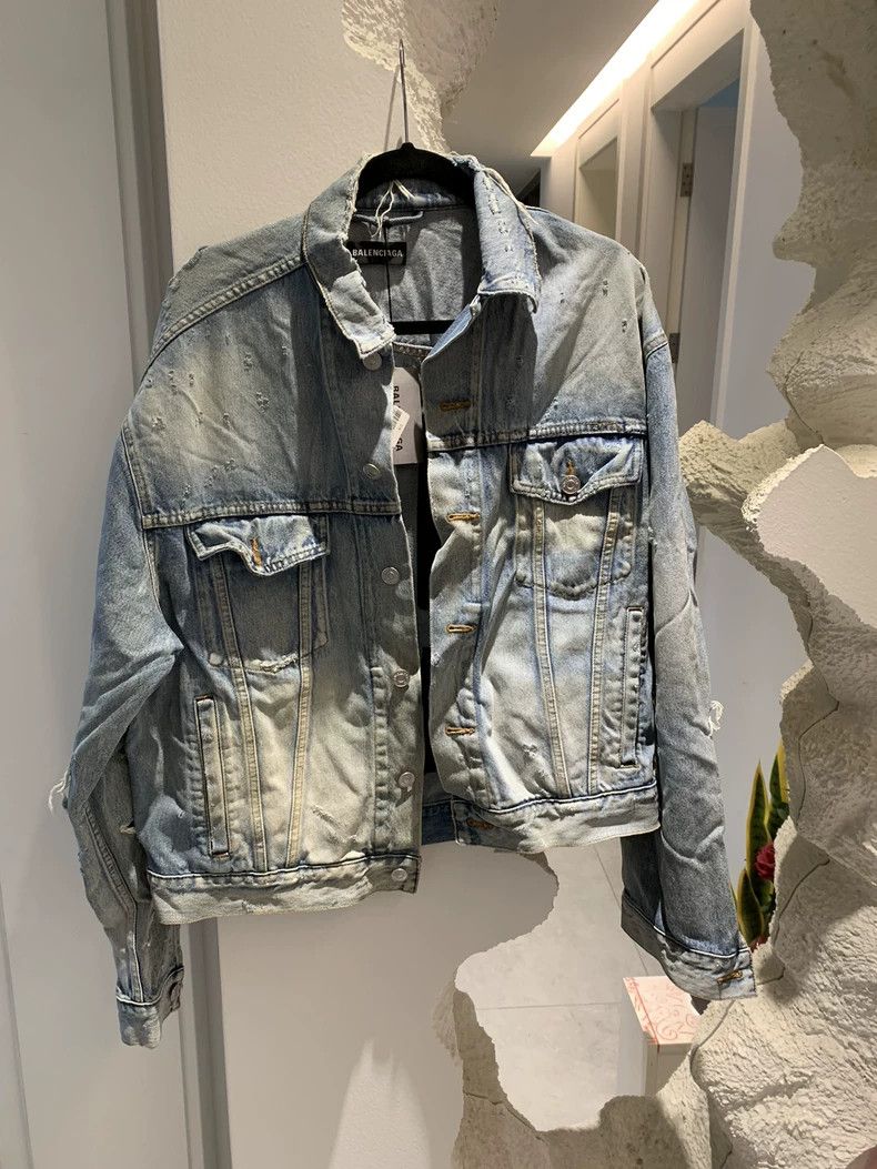 Balenciaga Balenciaga Destroyed Denim Size US S / EU 44-46 / 1 - 1 Thumbnail