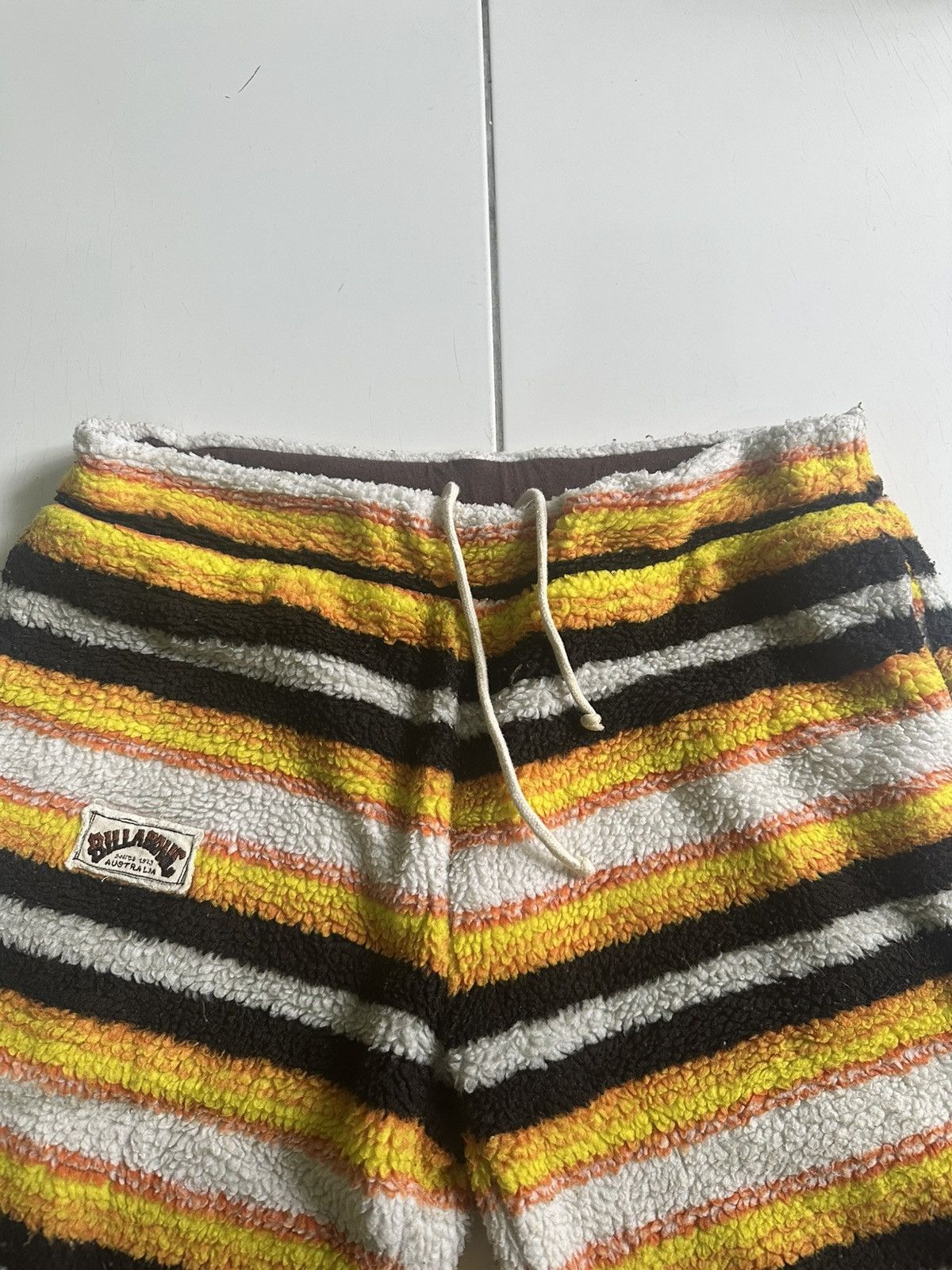 Billabong Vintage Billabong Fleece Short Surf pants Size US 35 - 4 Thumbnail