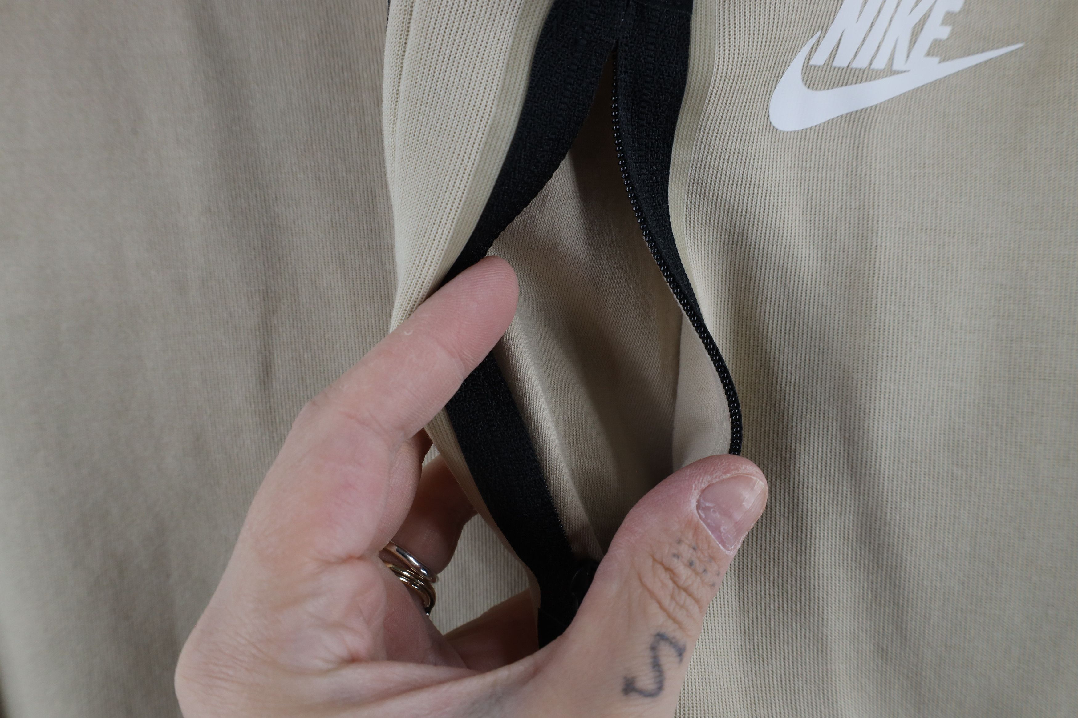 Nike × Vintage Nike Sportswear Tech Fleece Full Zip Hoodie Sweatshirt Beige Size S / US 4 / IT 40 - 5 Thumbnail