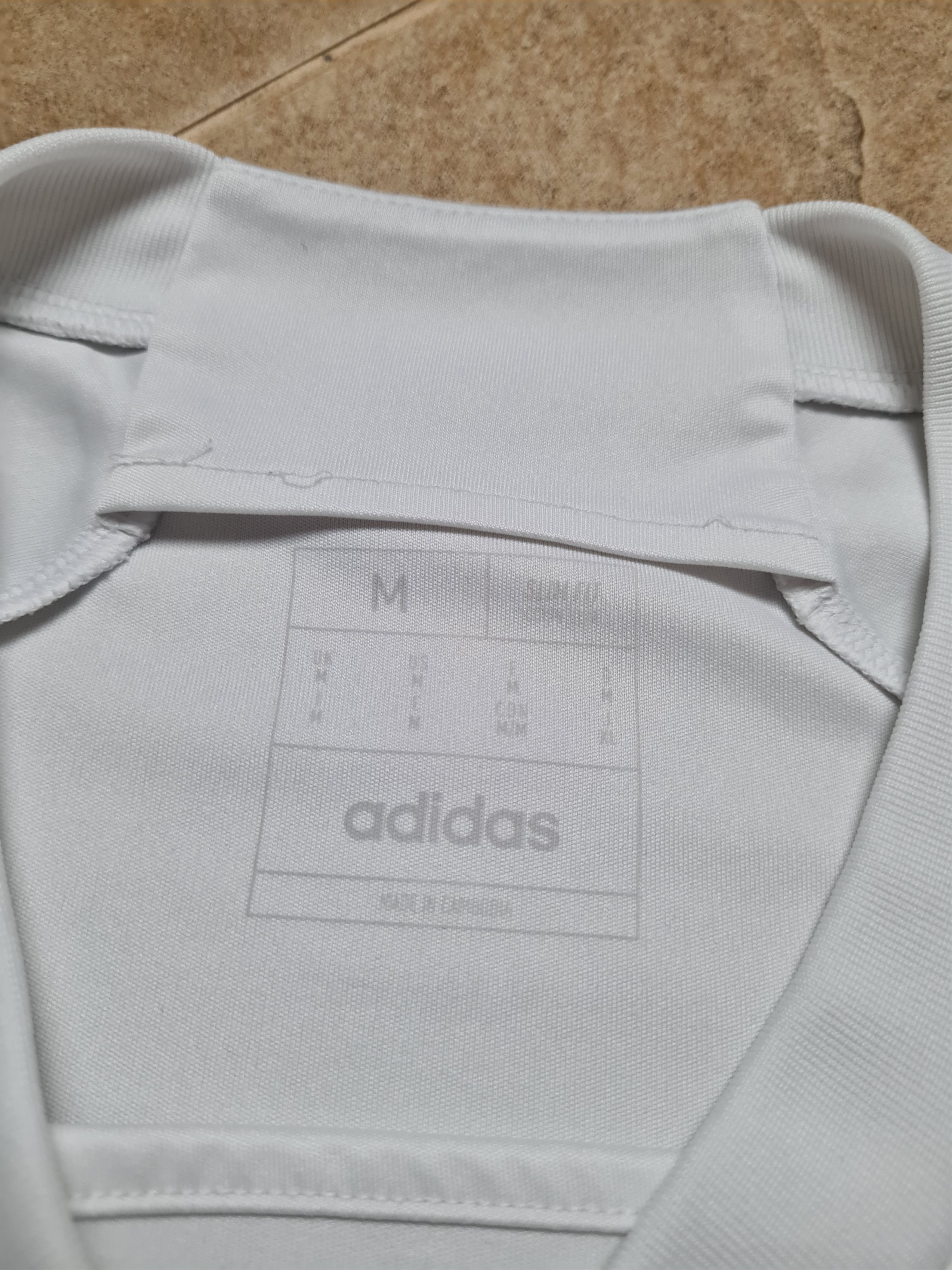 Adidas FOOTBALL SOCCER SHIRT LEEDS UNITED 2023/2024 JERSEY ADIDAS Size US M / EU 48-50 / 2 - 17 Thumbnail