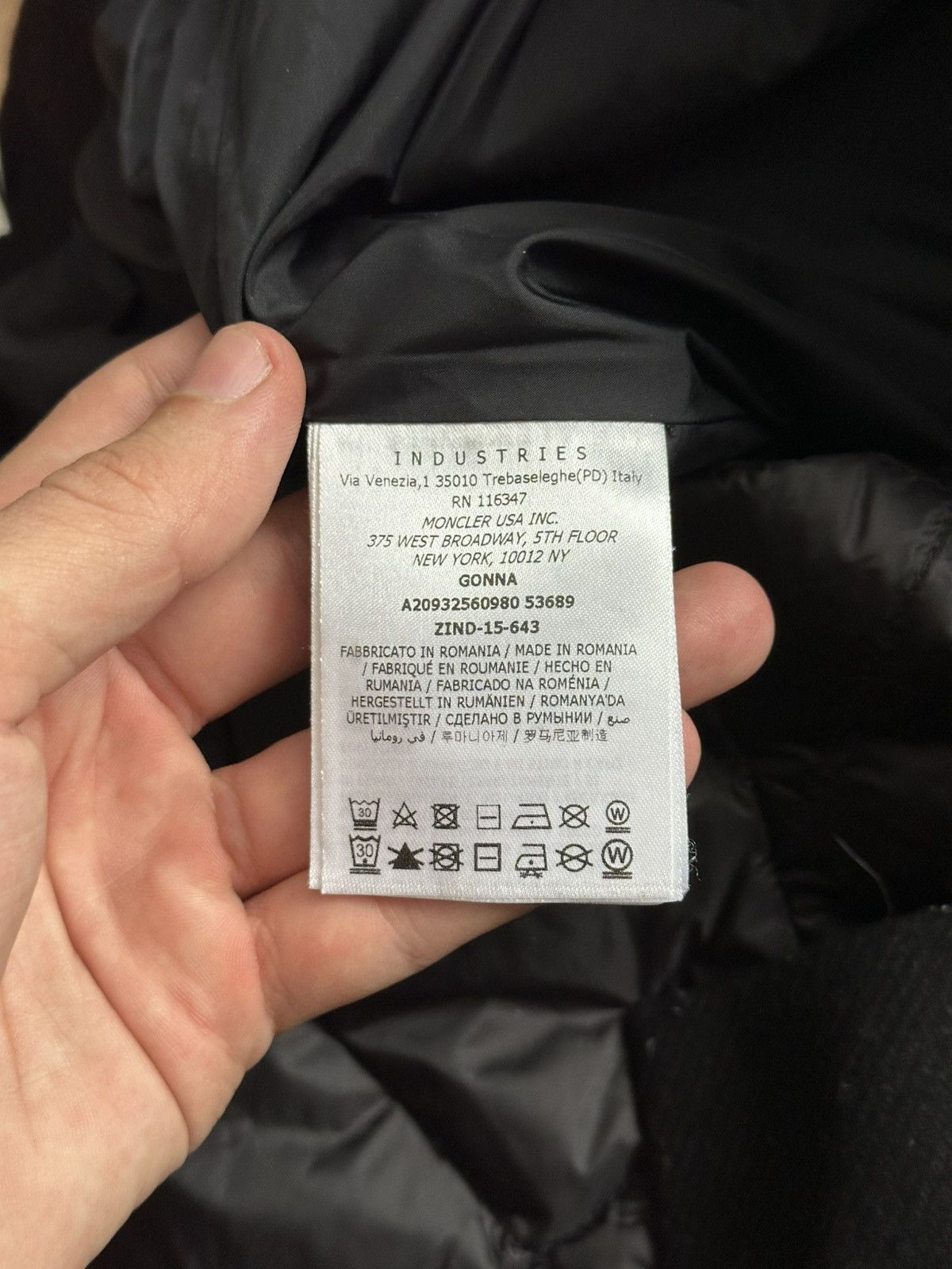Moncler Moncler Gonna Skirt Puffer Size 32" / US 10 / IT 46 - 13 Thumbnail