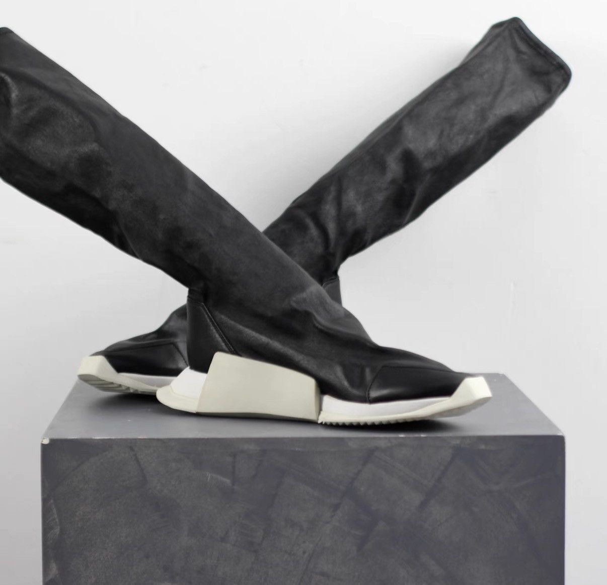 Rick Owens Rick Owens x Adidas Collaboration Tank Runner Sneakers Size US 8 / EU 41 - 4 Thumbnail