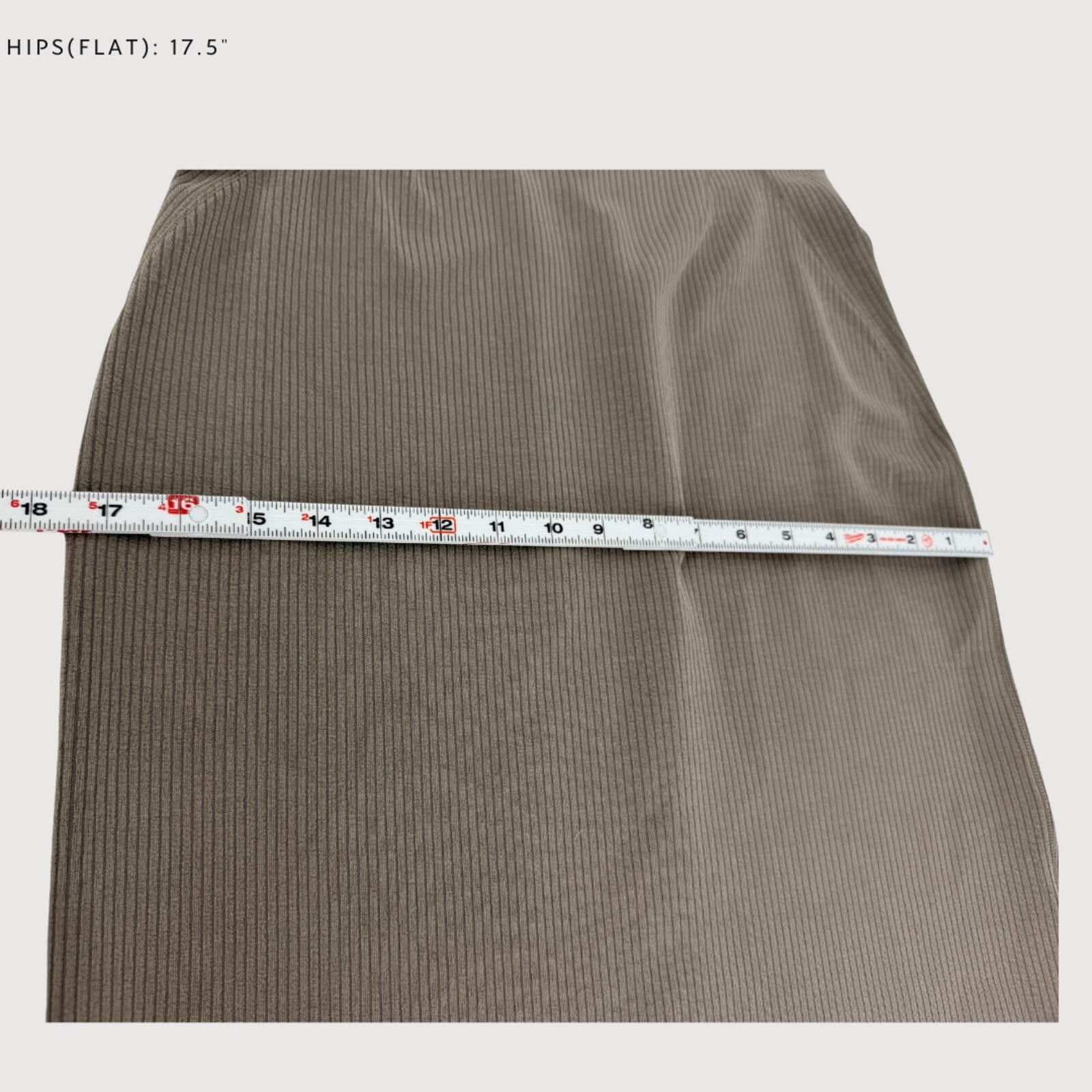Lululemon Lululemon Softstreme Ribbed Tank Dress Slim Fit Olive 6 Size M / US 6-8 / IT 42-44 - 9 Thumbnail