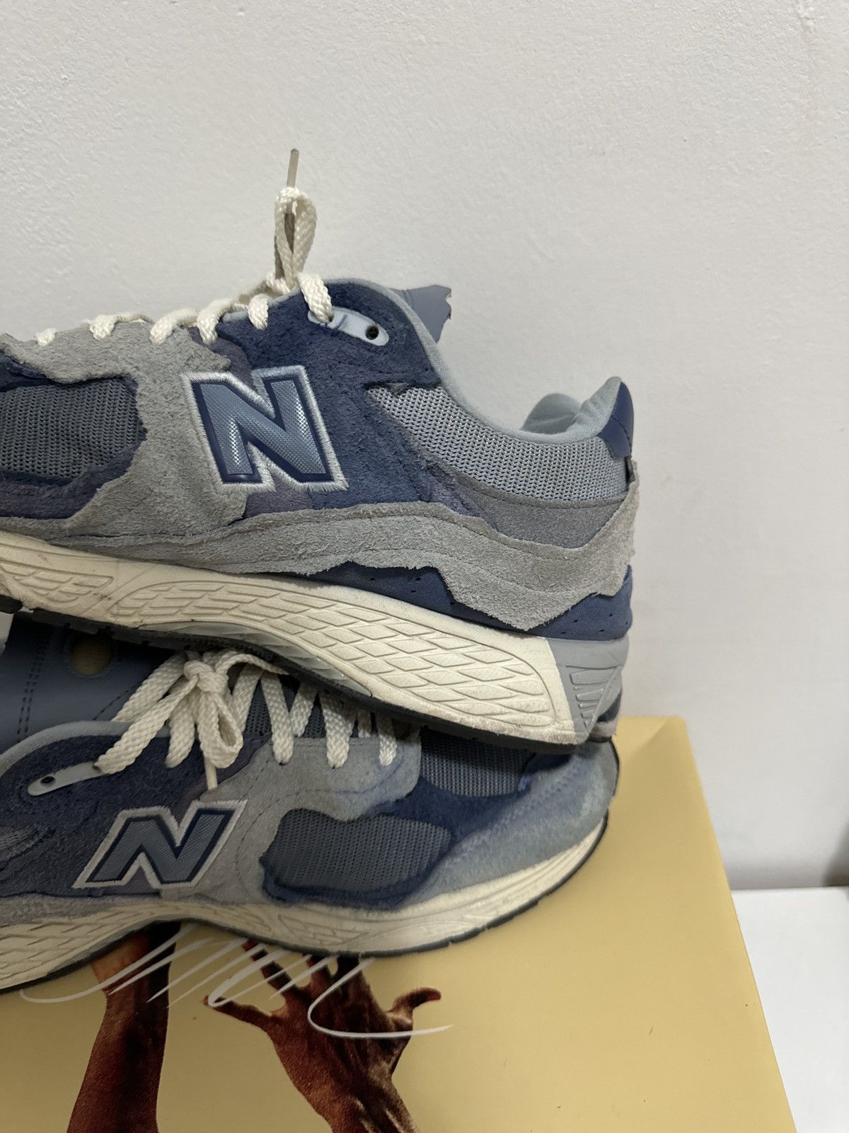 New Balance NEW BALANCE 2002 R Size US 11.5 / EU 44-45 - 8 Thumbnail