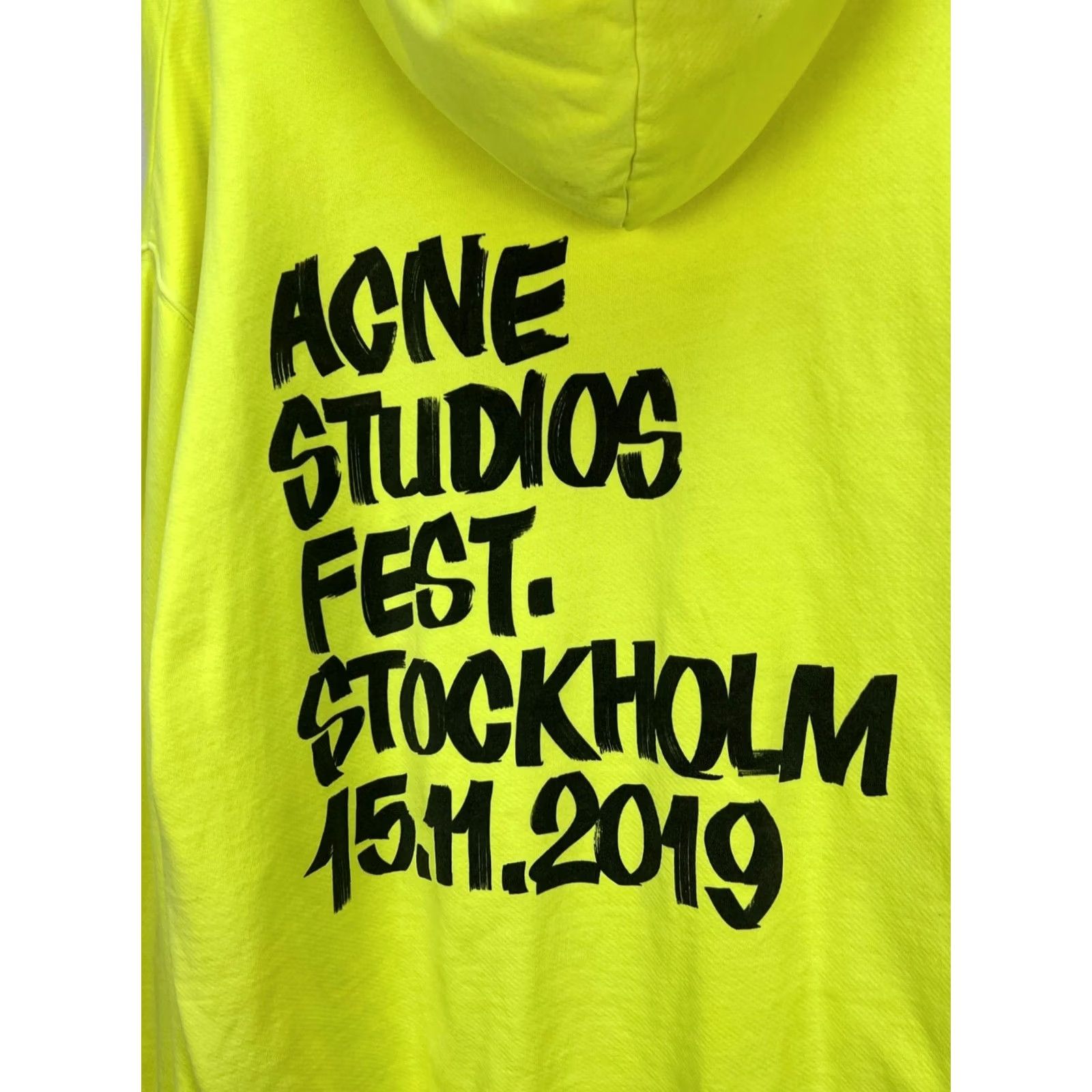 Acne Studios ACNE STUDIOS Hoodie Neon Green Size M Vintage Fest 2019 Men Pullover Long Sleeve Hoodie Neon Green Size US M / EU 48-50 / 2 - 7 Thumbnail