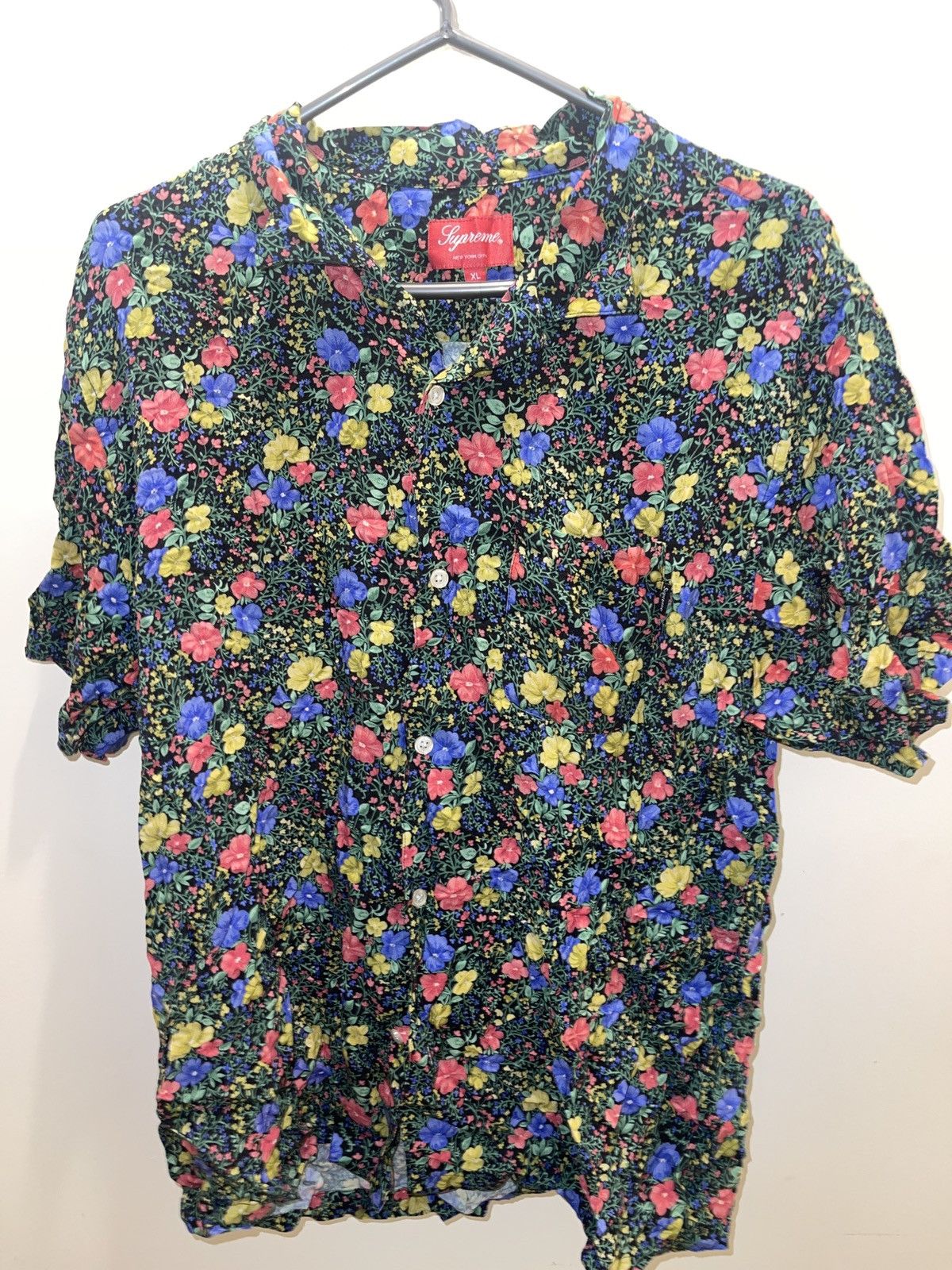 Image of Supreme Floral Shortsleeved Button Up, Men's (Size XL)